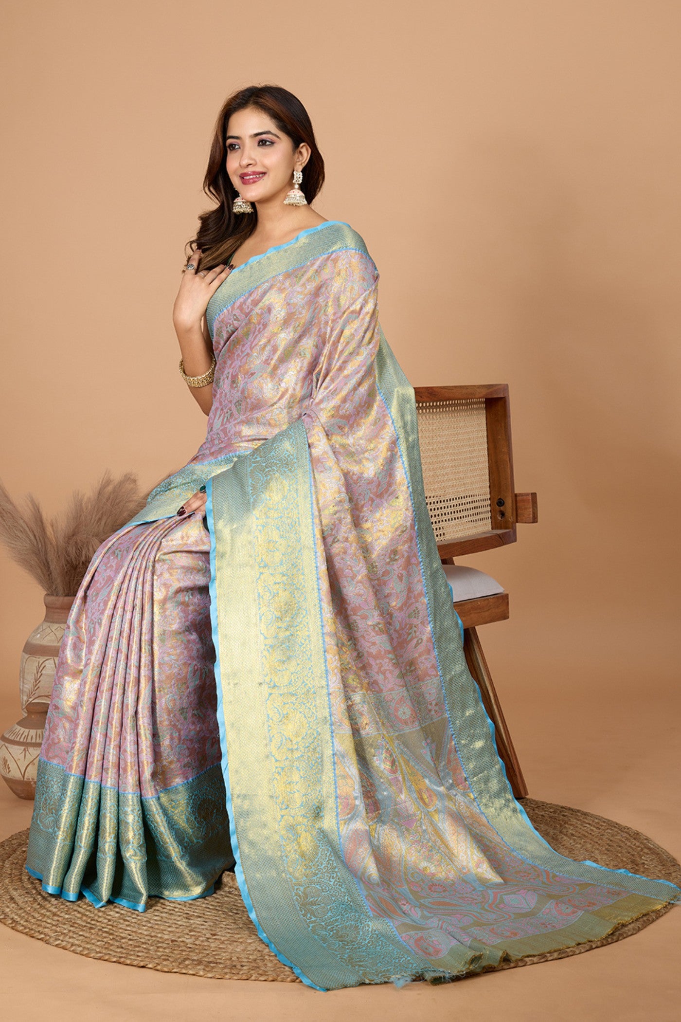 Buy MySilkLove Brighten Pink Woven Kanjivaram Saree Online
