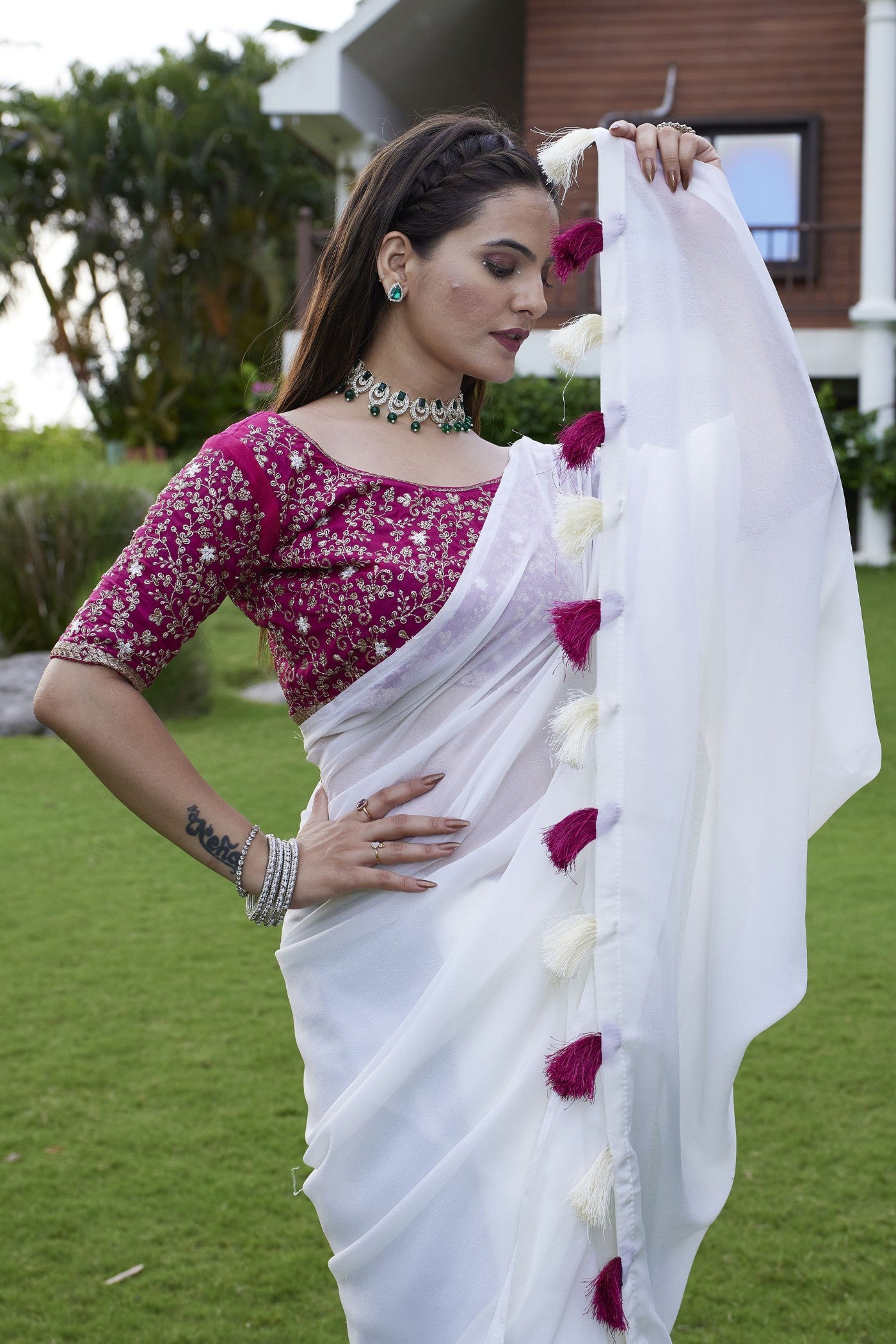 Buy MySilkLove Pearl White Georgette Saree Online