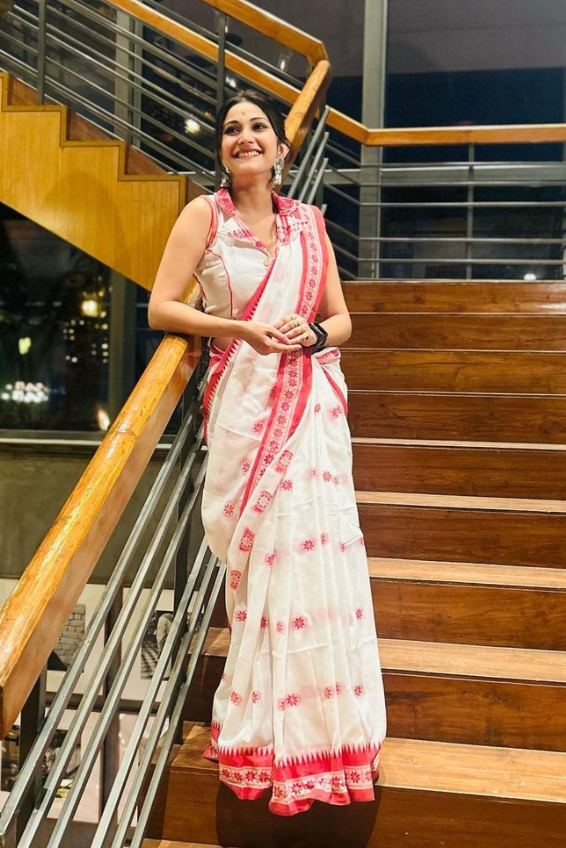 Buy MySilkLove Pearl Bush White Cotton Tangail Handloom Saree Online