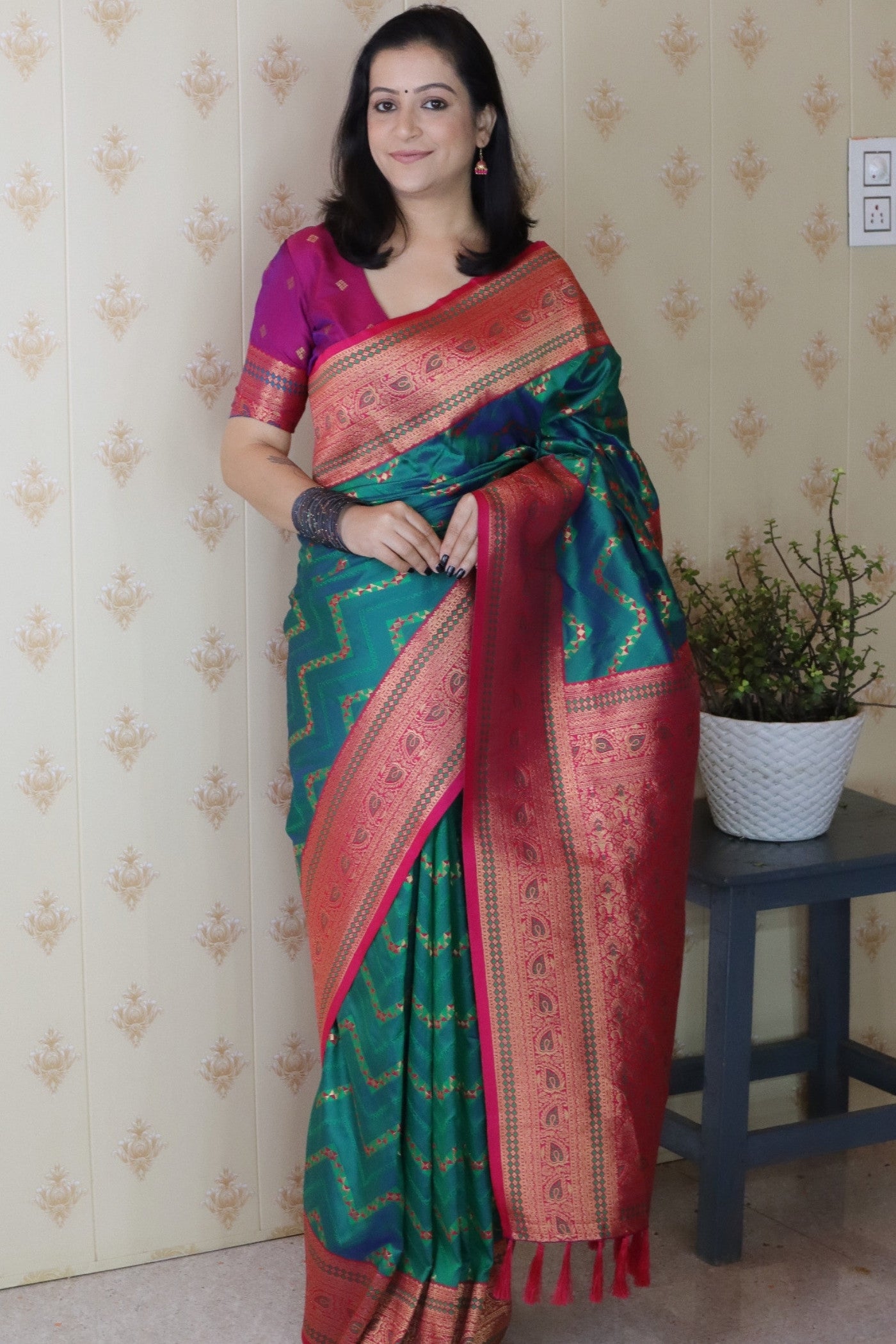 Buy MySilkLove Teal Green Banarasi Handloom Saree Online