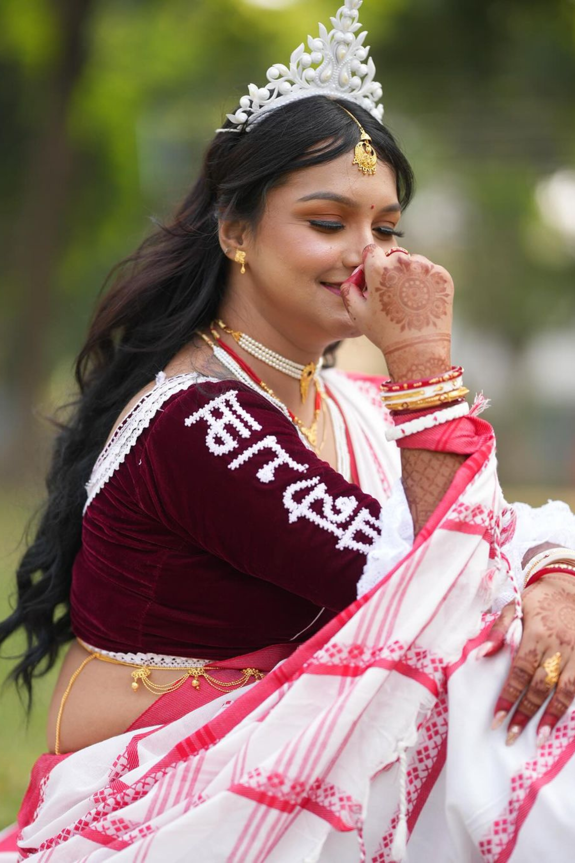 Buy MySilkLove Pearl White and Red Cotton Tangail Handloom Saree Online
