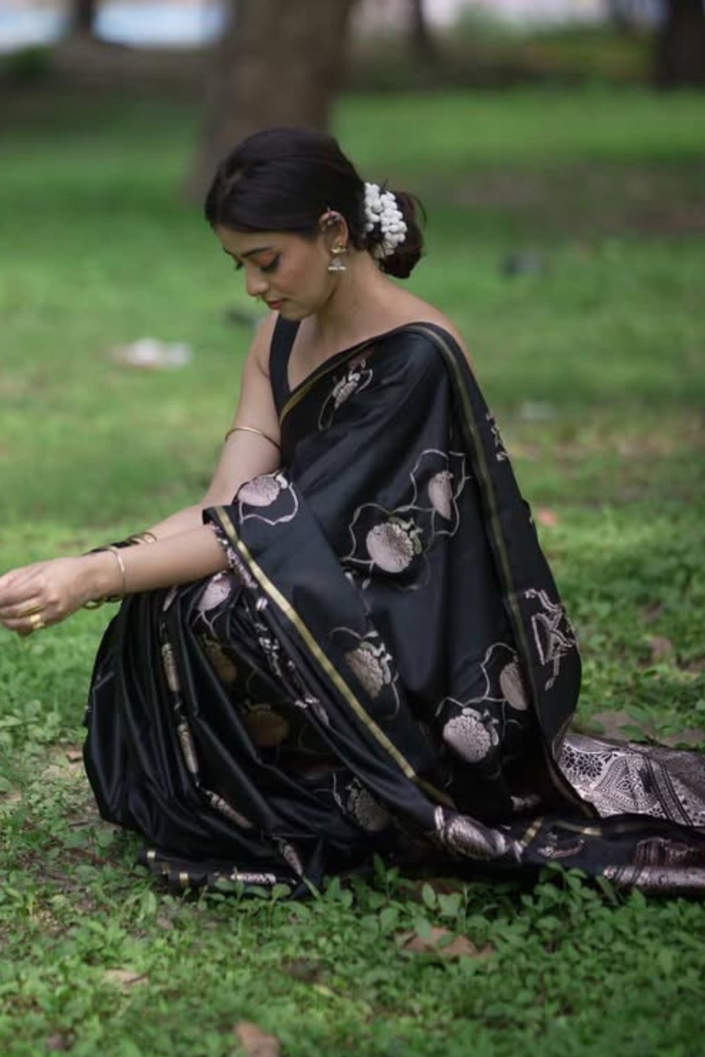 Buy MySilkLove Ink Black Handloom Satin Silk Saree Online