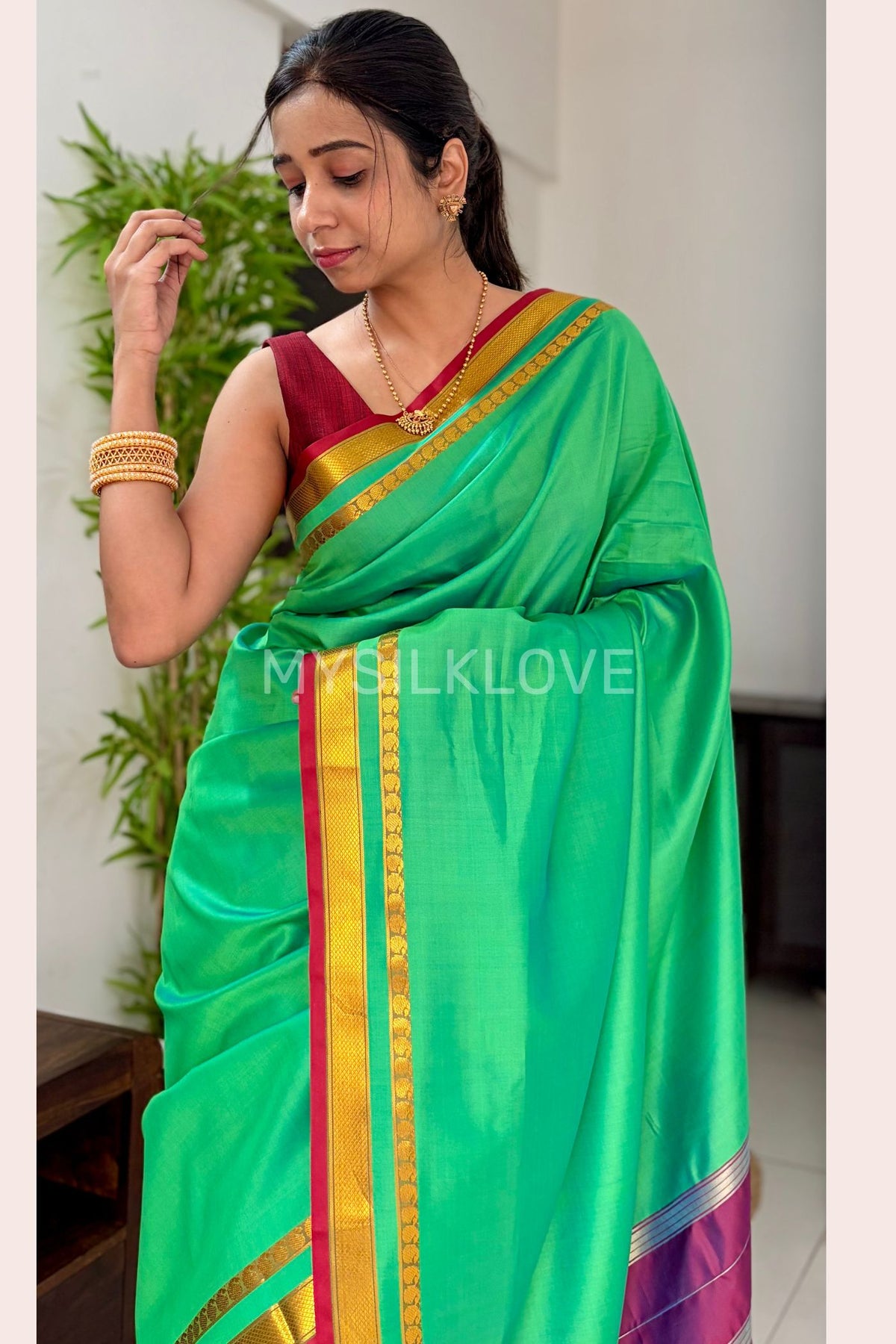 Buy MySilkLove Emerald Green Pure Silk Kanjivaram Saree Online