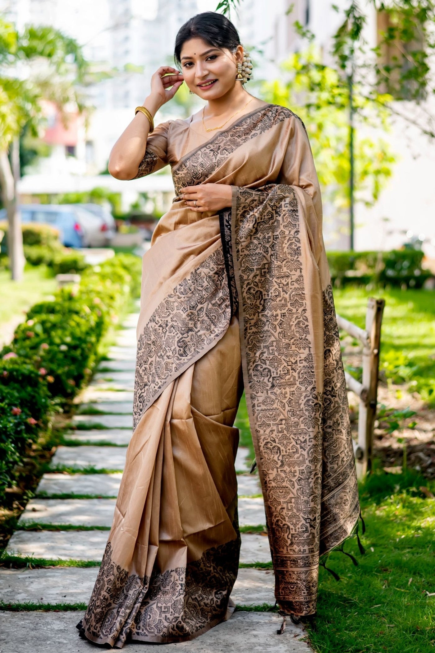 Buy MySilkLove Buff Brown Banarasi Handloom Raw Silk Saree Online