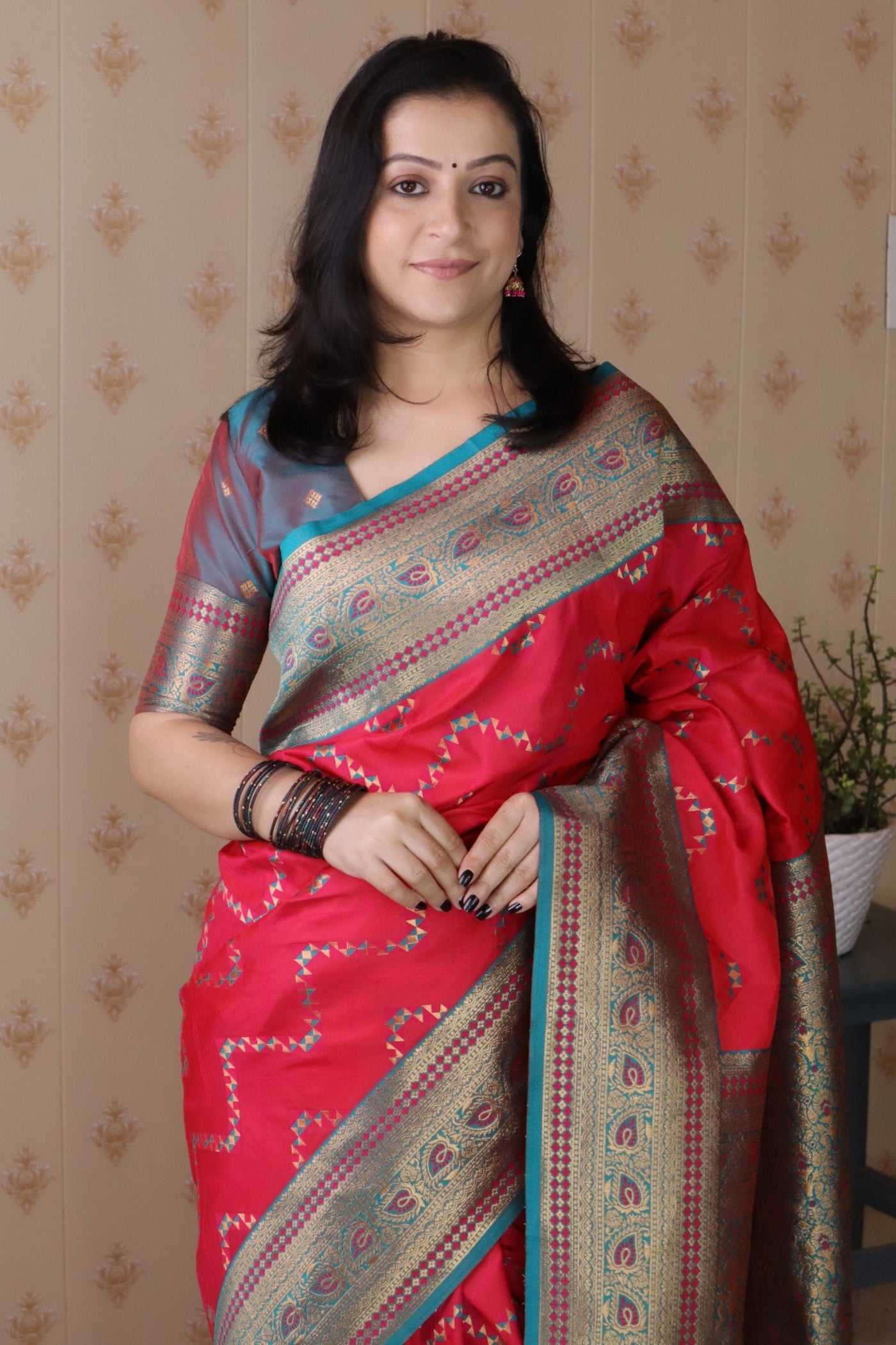 Buy MySilkLove Crimson Red Banarasi Handloom Saree Online