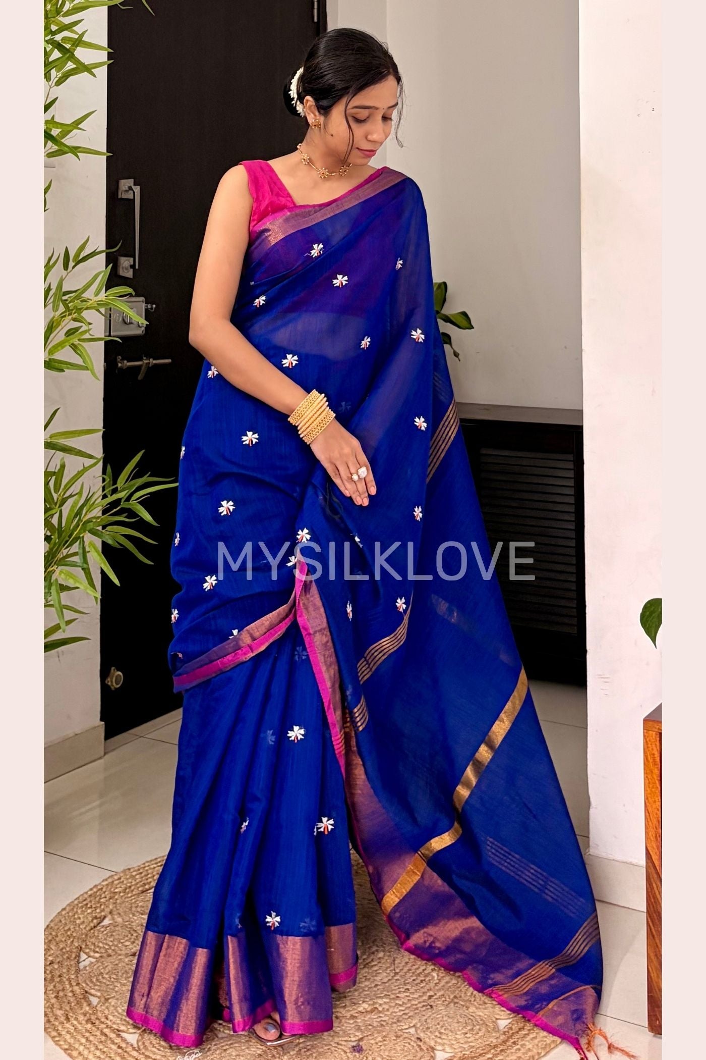 Buy MySilkLove Havelock Blue Handloom Cotton Prajakta Flower Butti Saree Online