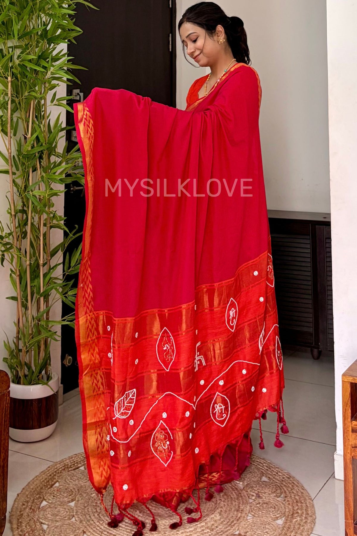 Buy MySilkLove Tomato Red Zari Woven Zardozi Work Saree with Designer Blouse Piece Online