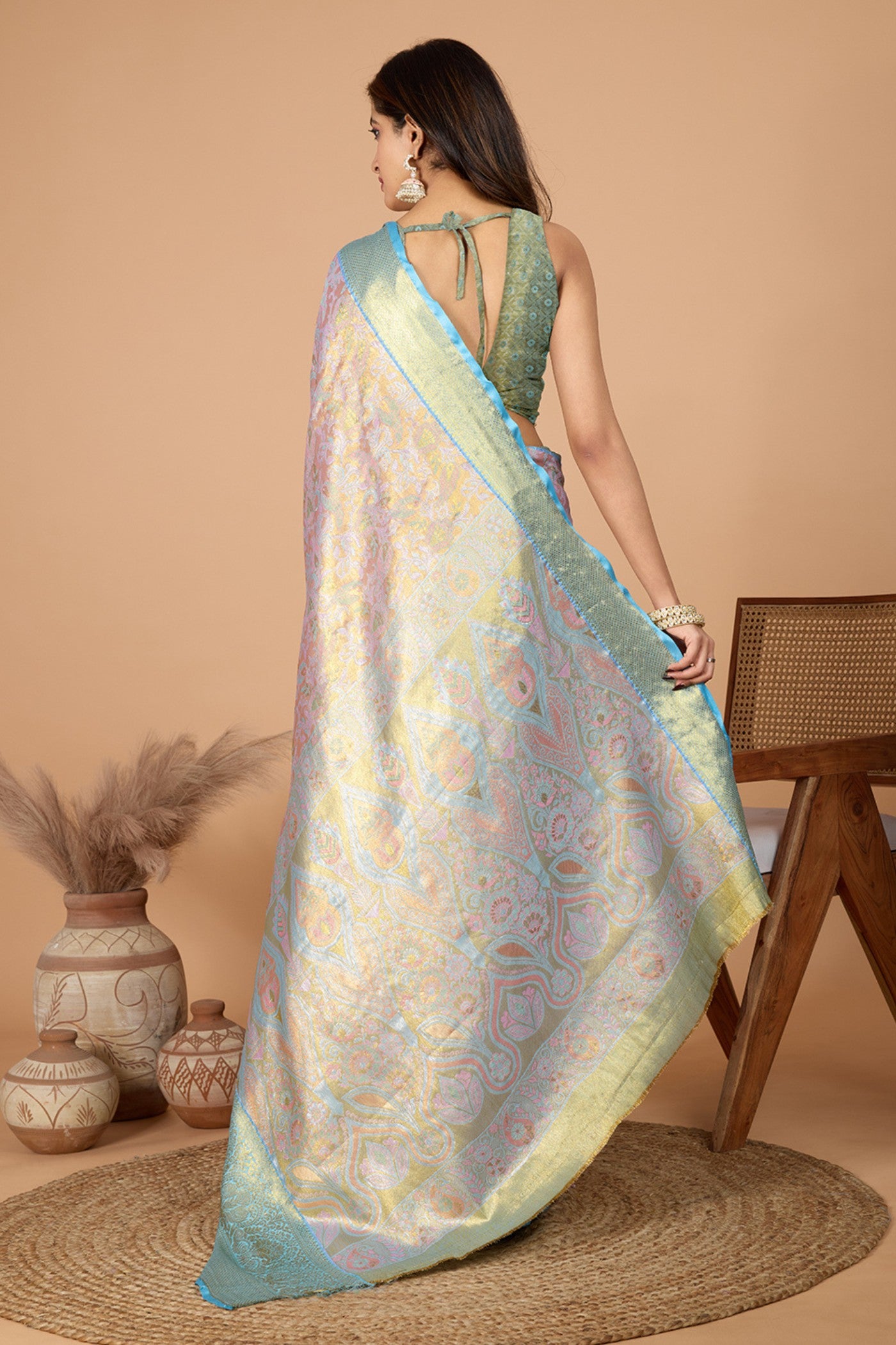 Buy MySilkLove Brighten Pink Woven Kanjivaram Saree Online