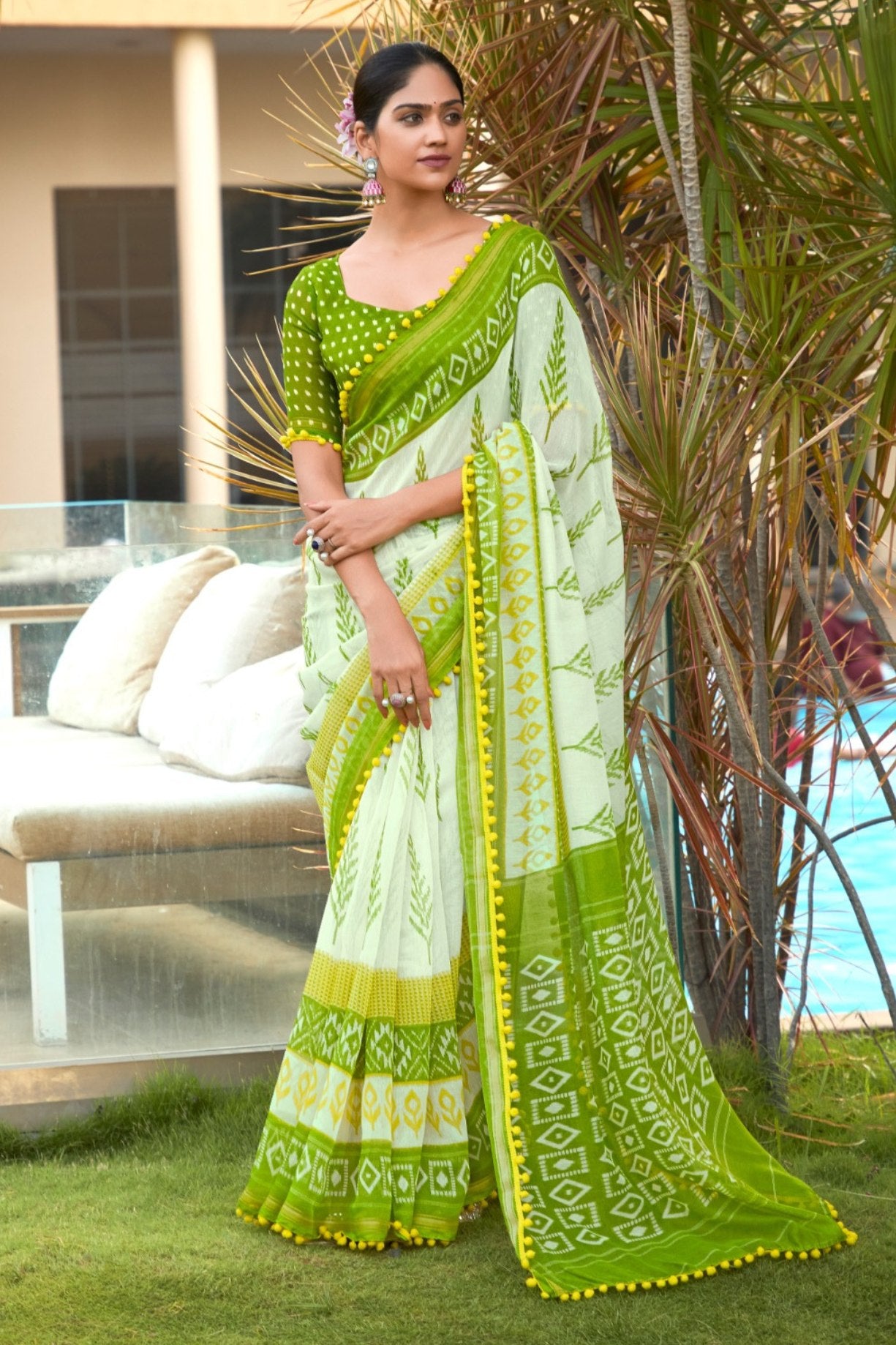 Buy MySilkLove Deco Green Mul Mul Cotton Saree Online