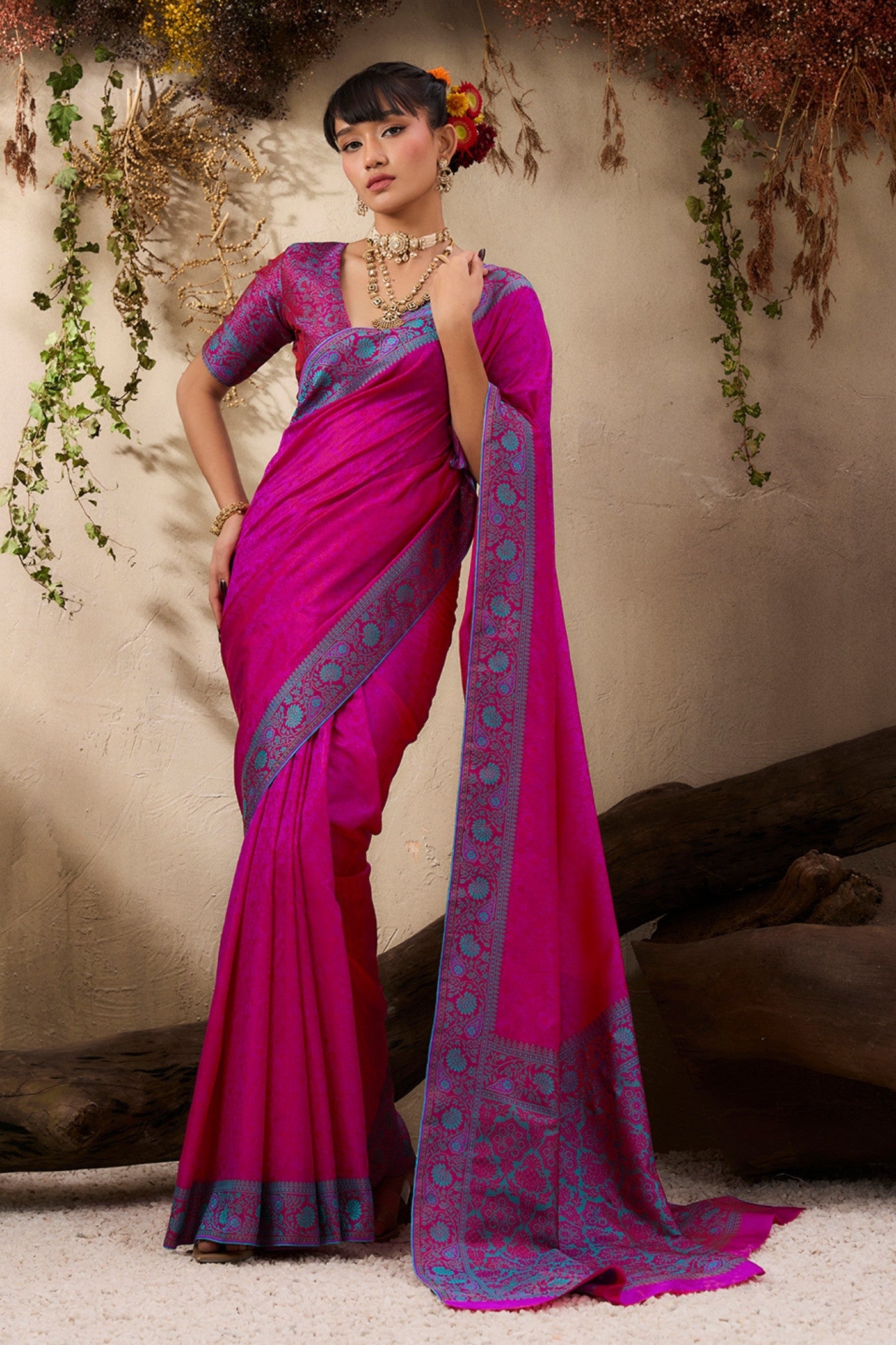 Buy MySilkLove Magenta Pink Woven Tanchoi Kanjivaram Saree Online