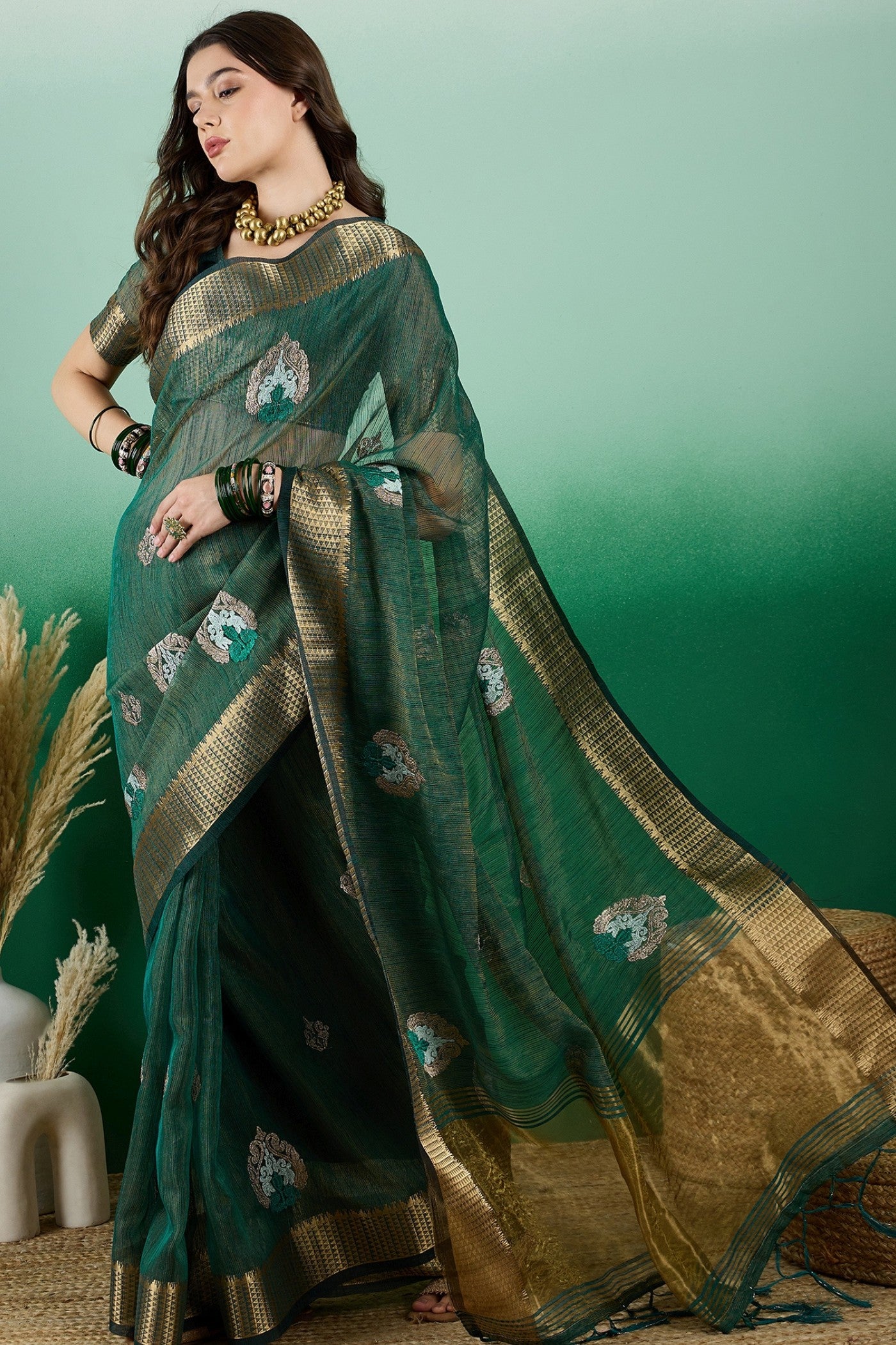 Buy MySilkLove Everglade Green Organza Saree Online