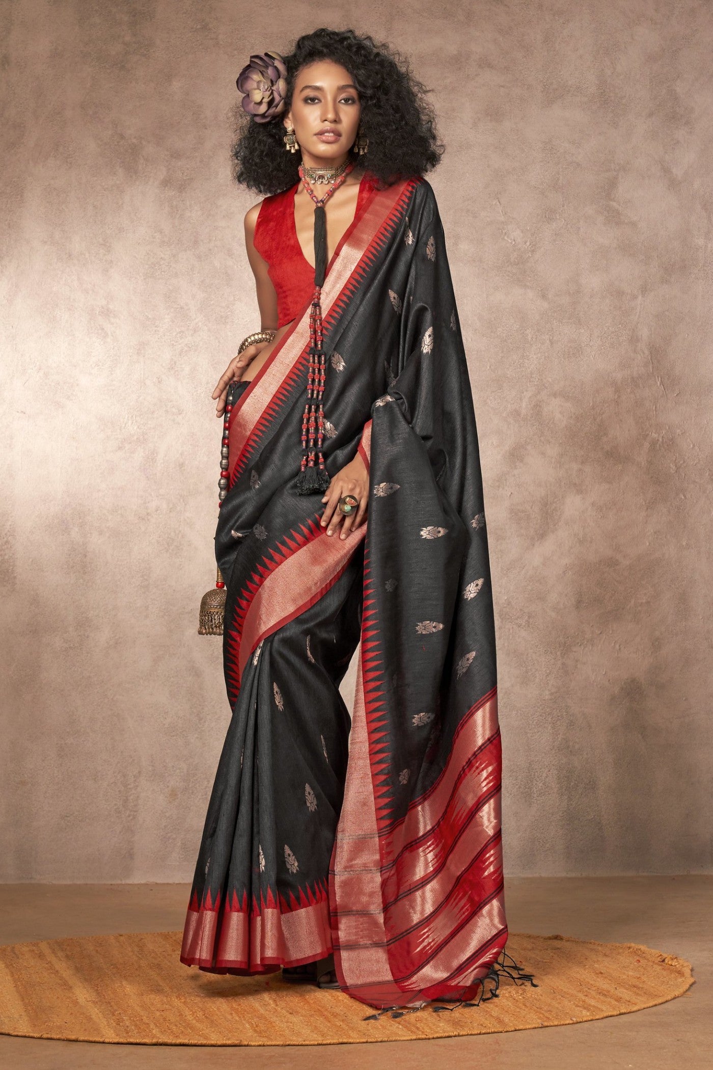 Buy MySilkLove Ipomoea Black Bhagalpuri Handloom Saree Online