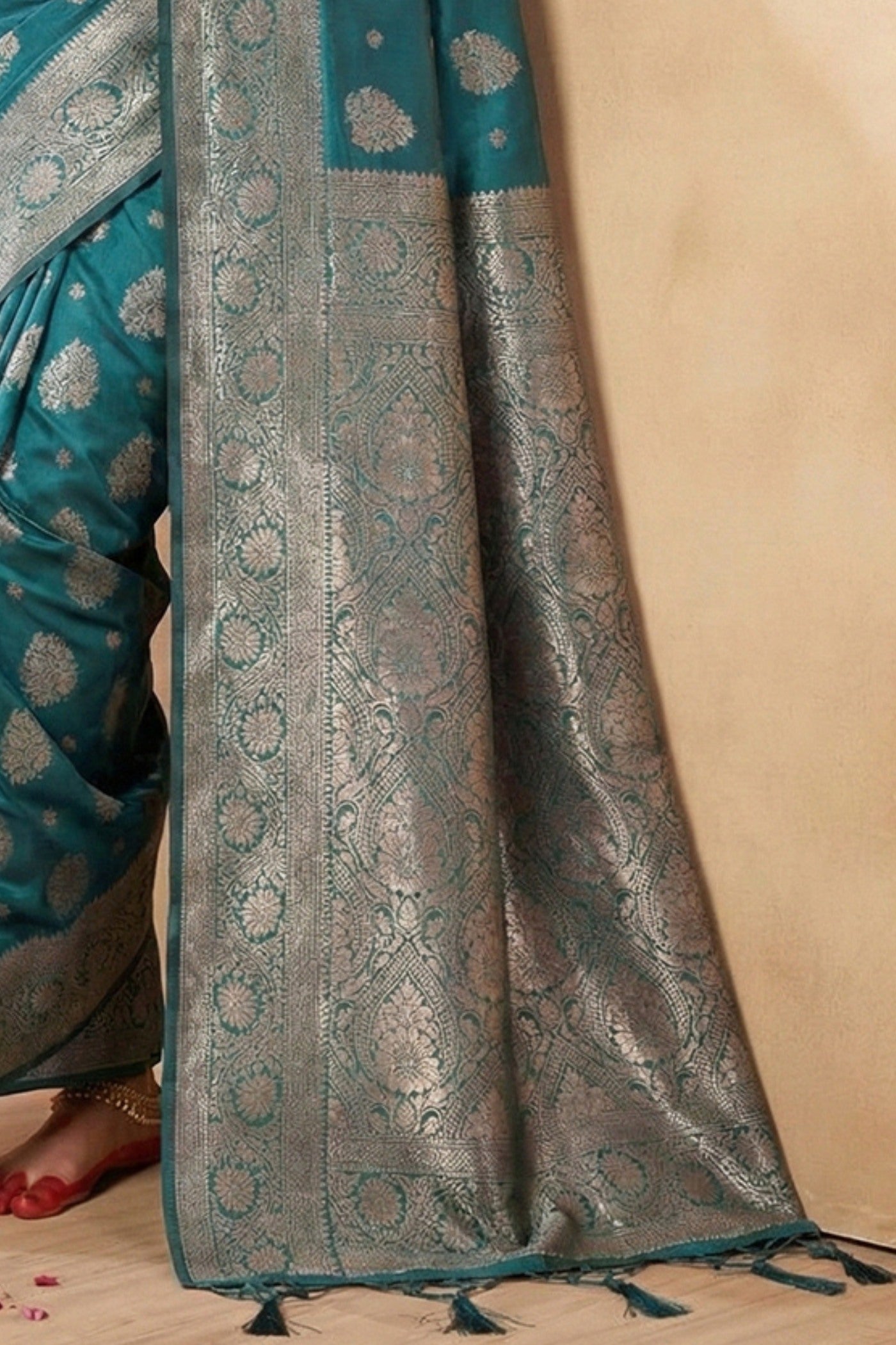 Buy MySilkLove Cell Blue Banarasi Woven Silk Saree Online