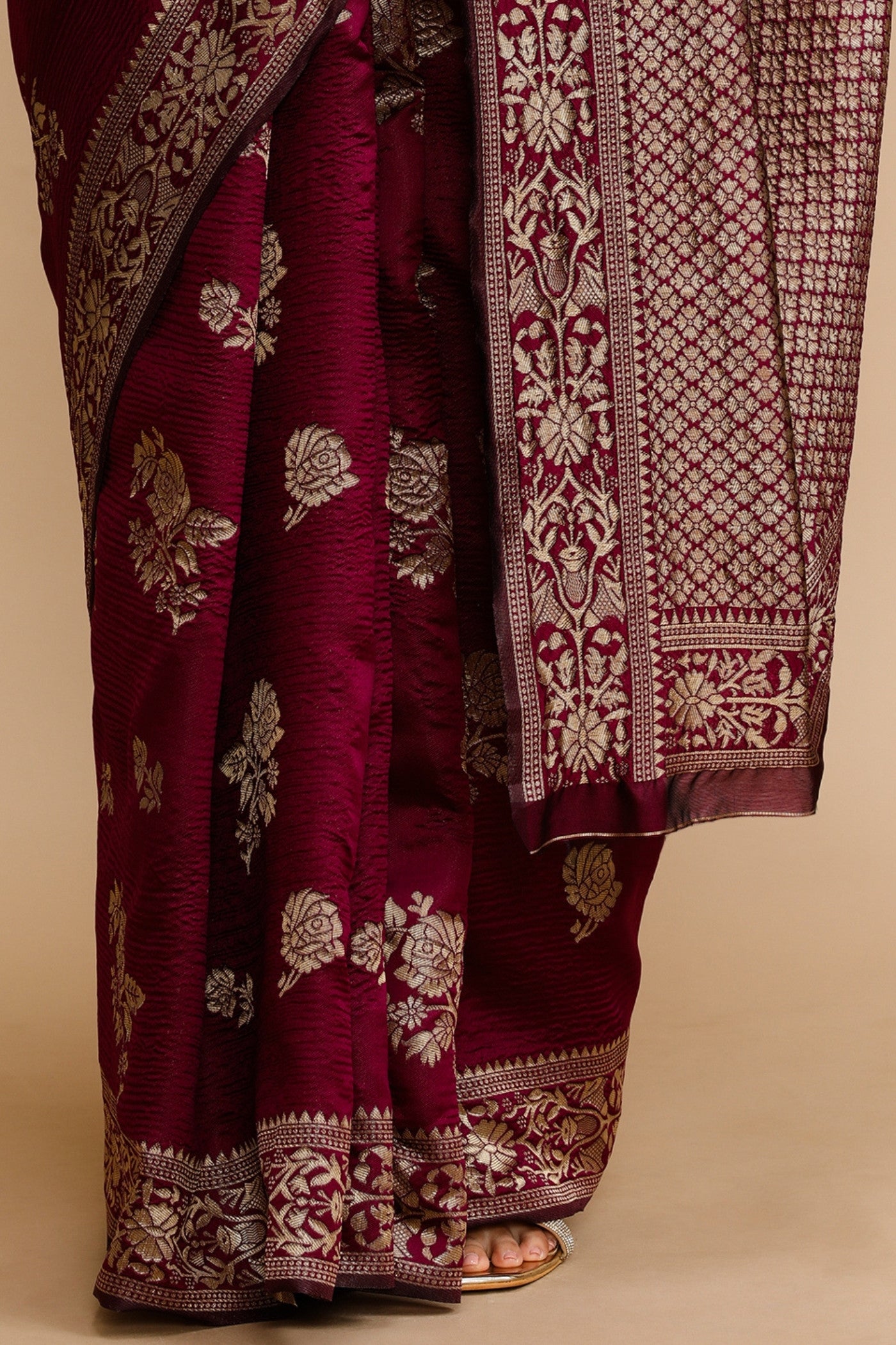 Buy MySilkLove Iradium Purple Woven Jacquard Lichi Silk Saree Online