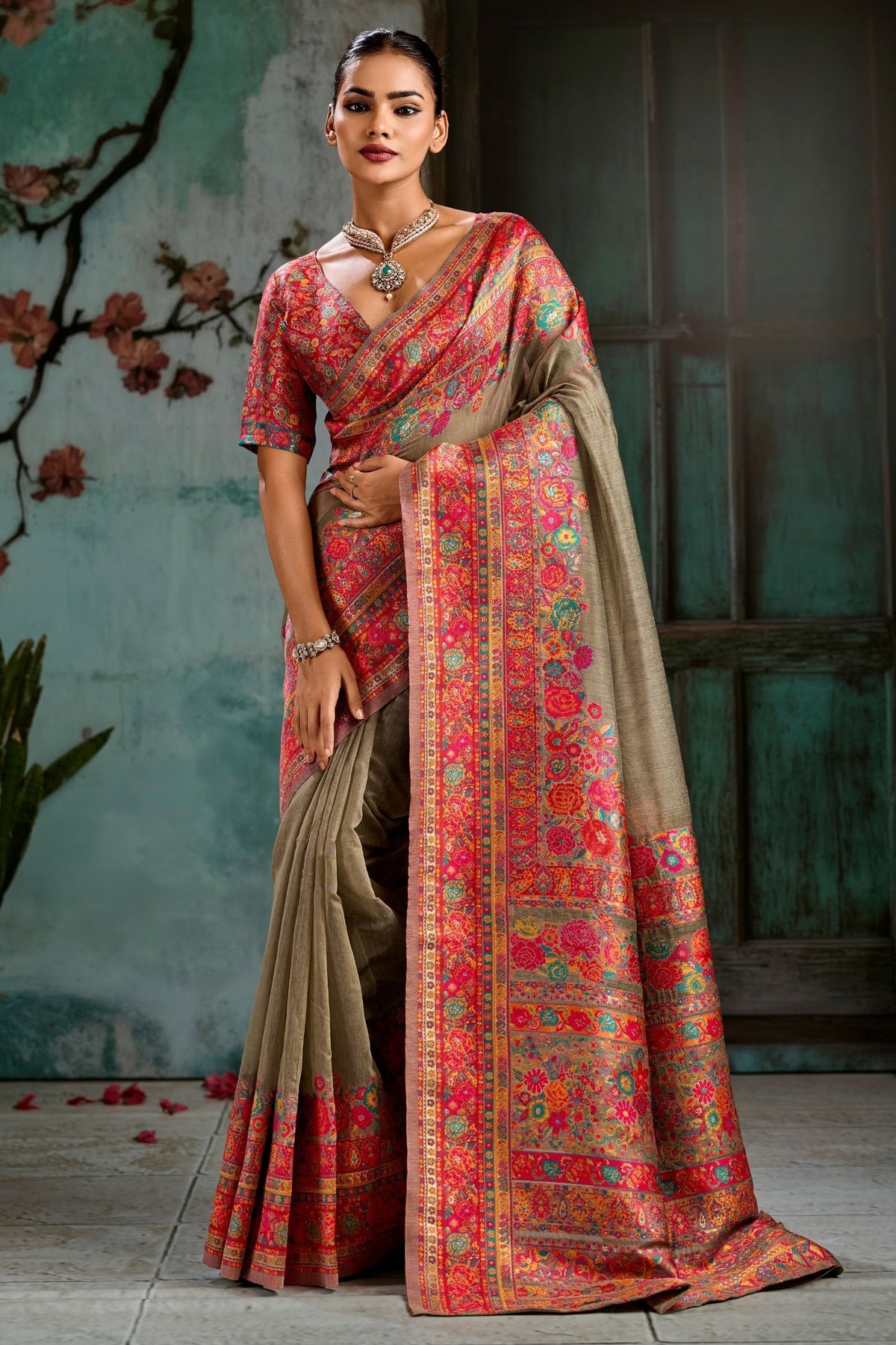 Buy MySilkLove Walnut Brown Kashmiri Handloom Jamewar Saree Online