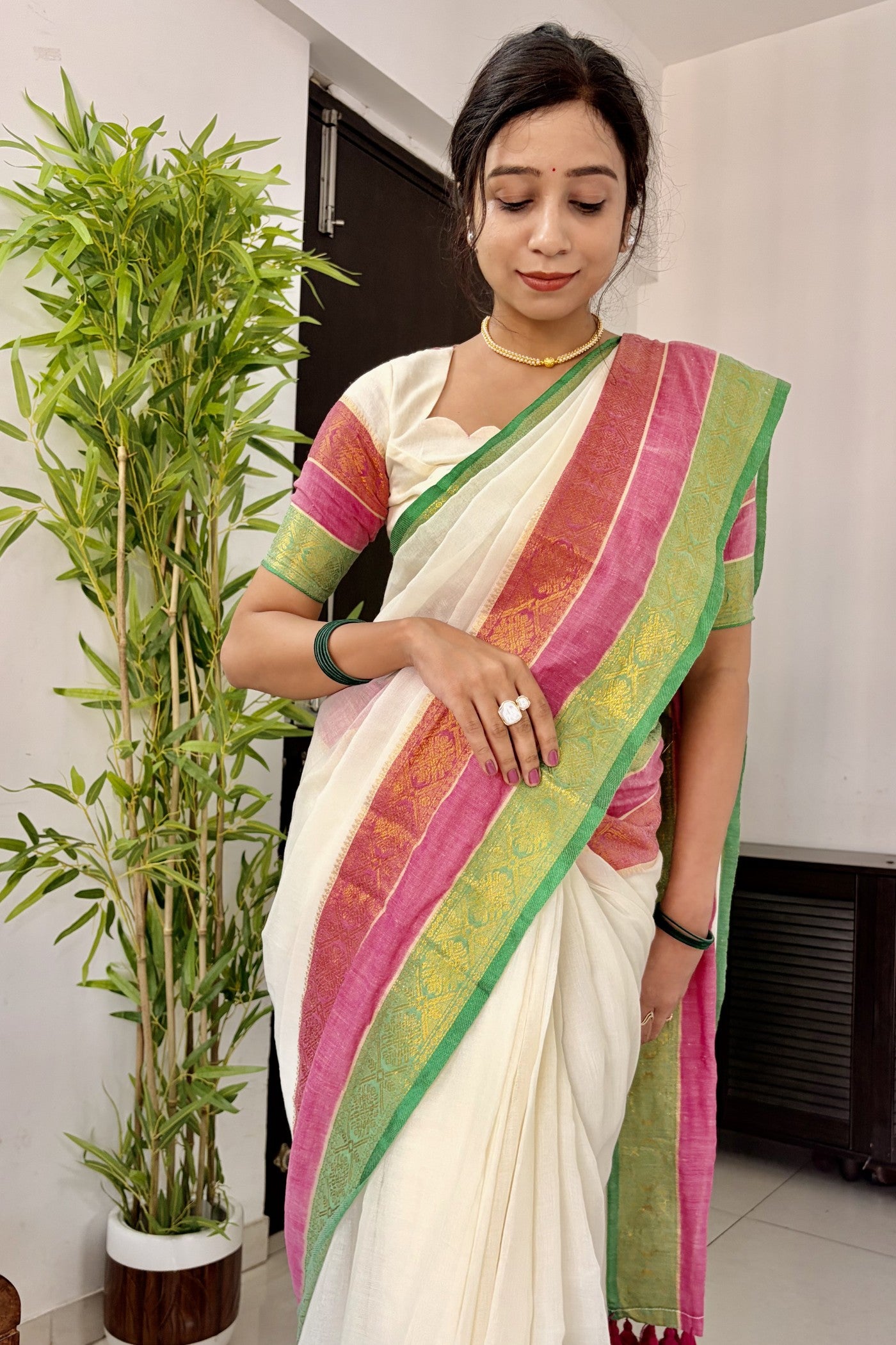 Buy MySilkLove Jasmine White Mul Mul Cotton Kanchi Border Saree Online