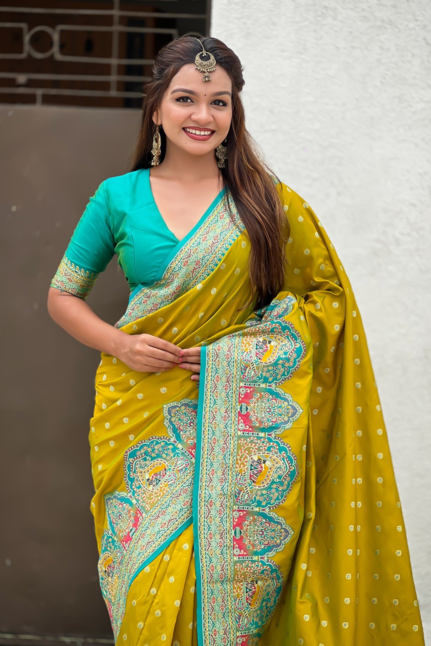 Buy MySilkLove Sunrise Yellow Woven Banarasi Saree Online