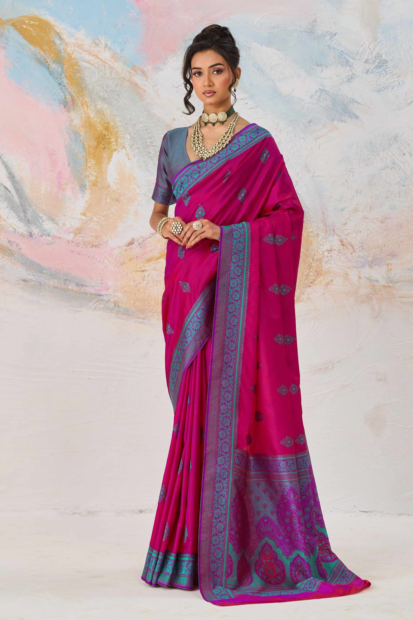 Buy MySilkLove European Pink Woven Tanchoi Kanjivaram Saree Online
