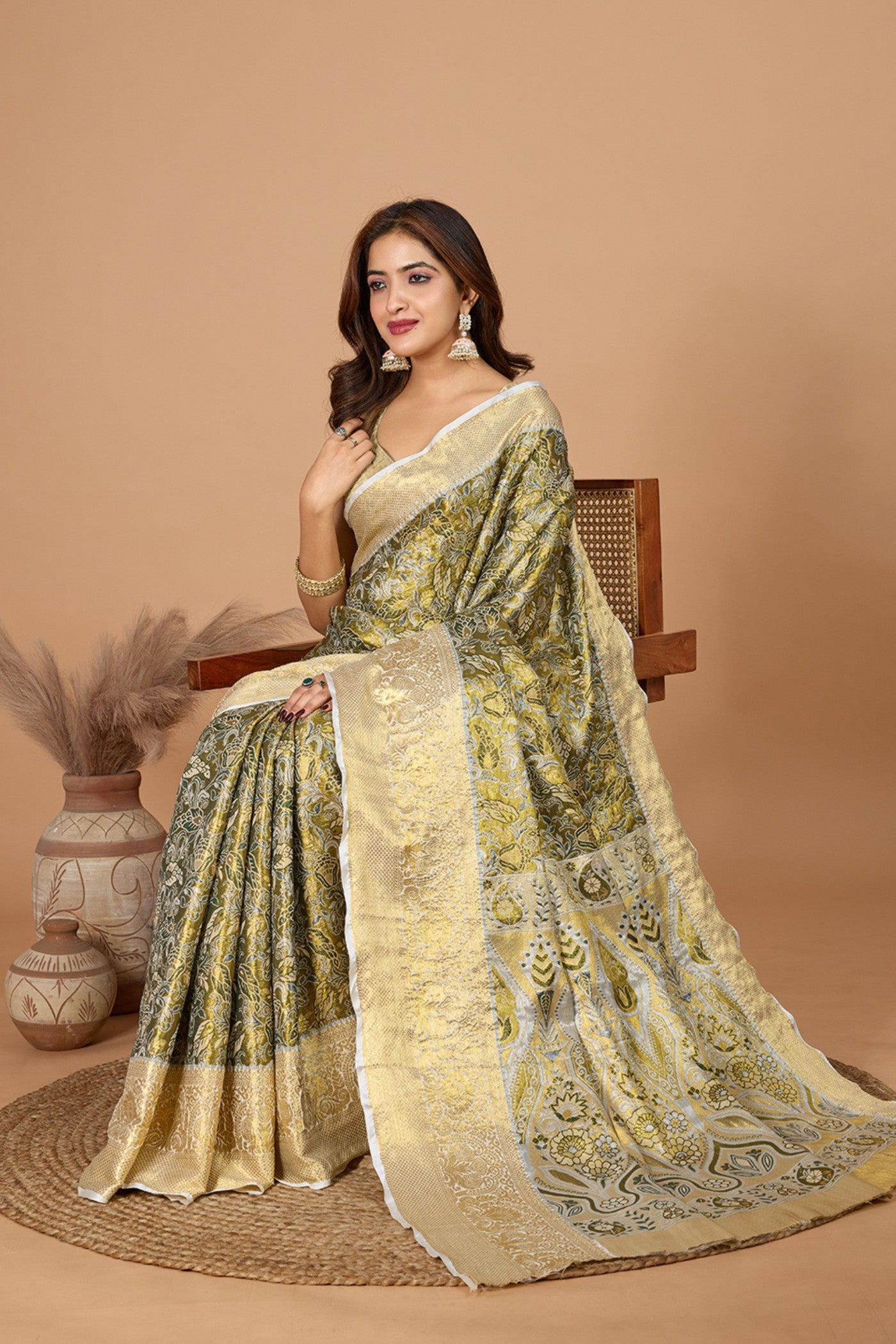 Buy MySilkLove Marrs Green Woven Kanjivaram Saree Online