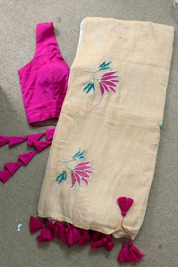 Buy MySilkLove Butter Cream Mul Mul Cotton Saree Without Blouse Online