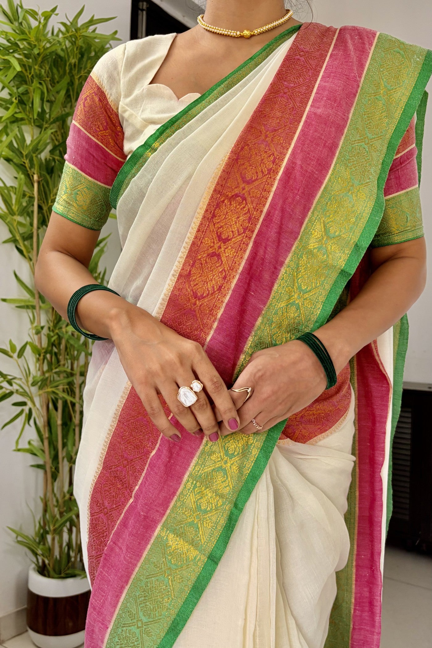 Buy MySilkLove Jasmine White Mul Mul Cotton Kanchi Border Saree Online