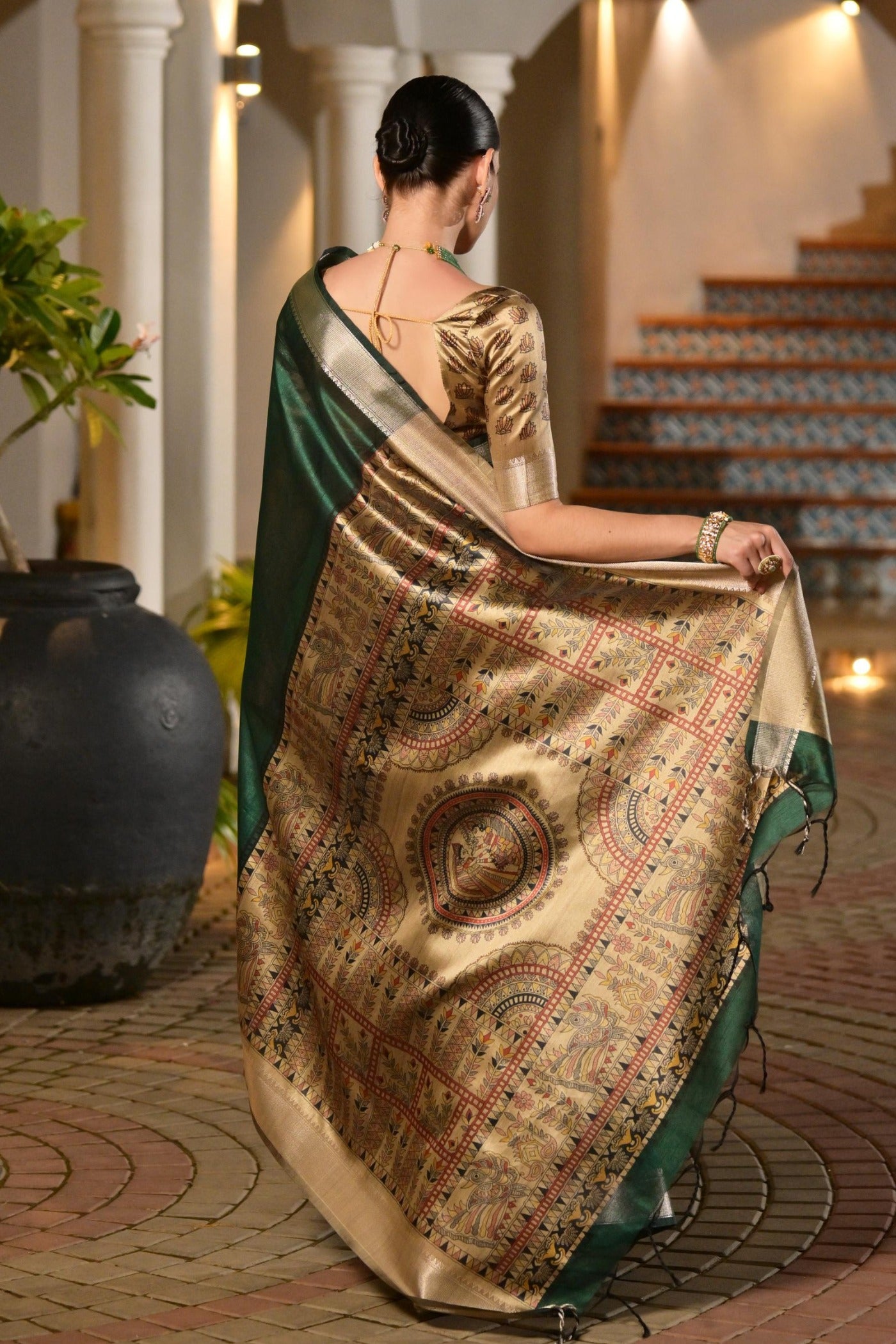 Buy MySilkLove Kelly Green Tussar Silk Saree Online