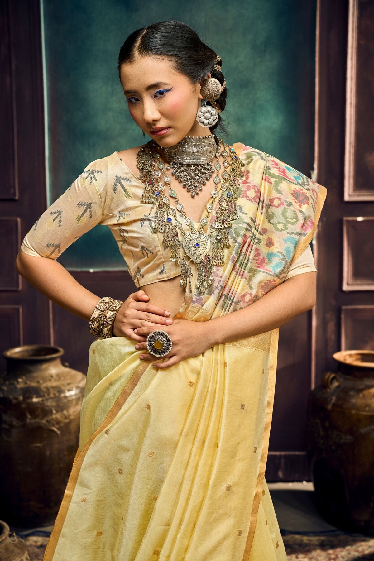 Buy MySilkLove Mimosa Yellow Handloom Silk Saree Online