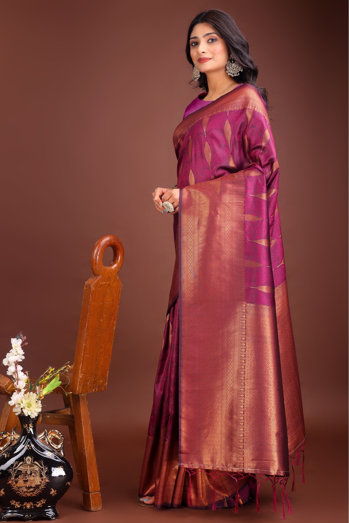 Buy MySilkLove Magenta Pink Woven Banarasi Saree Online