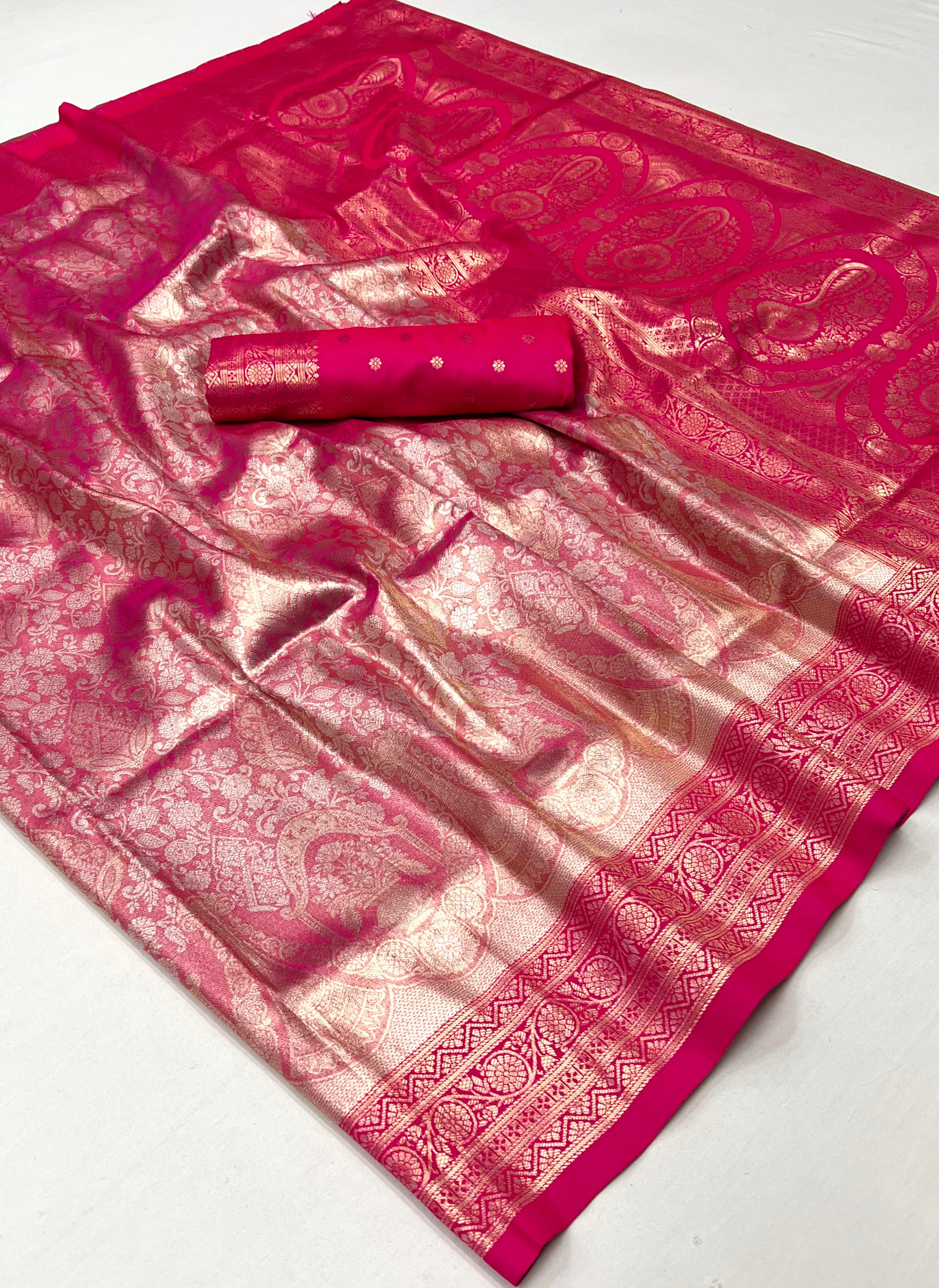 Buy MySilkLove Mauvelous Pink Woven Kanjivaram Silk Saree Online