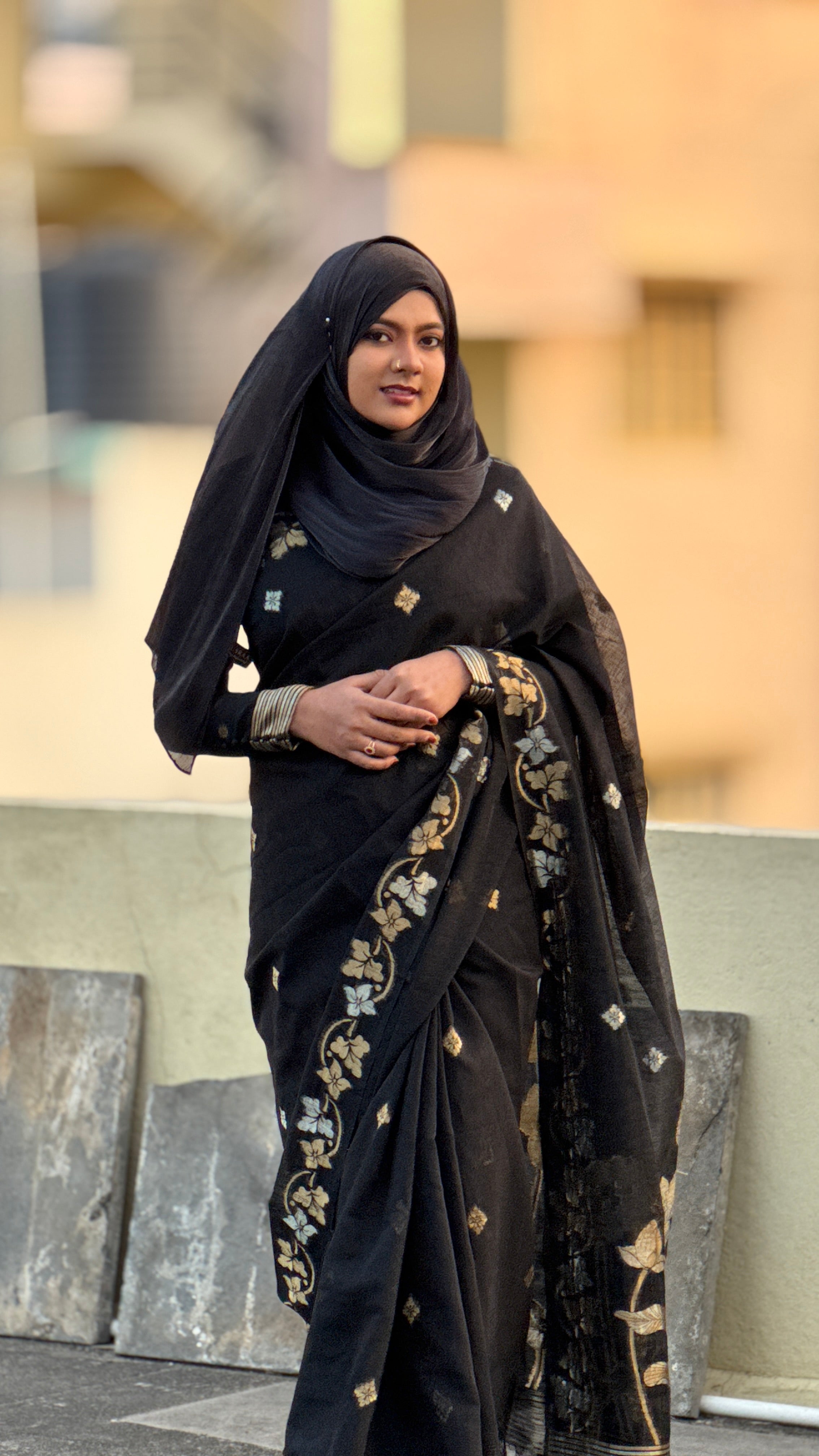 Buy MySilkLove Vanta Black Floral Linen Silk Saree Online