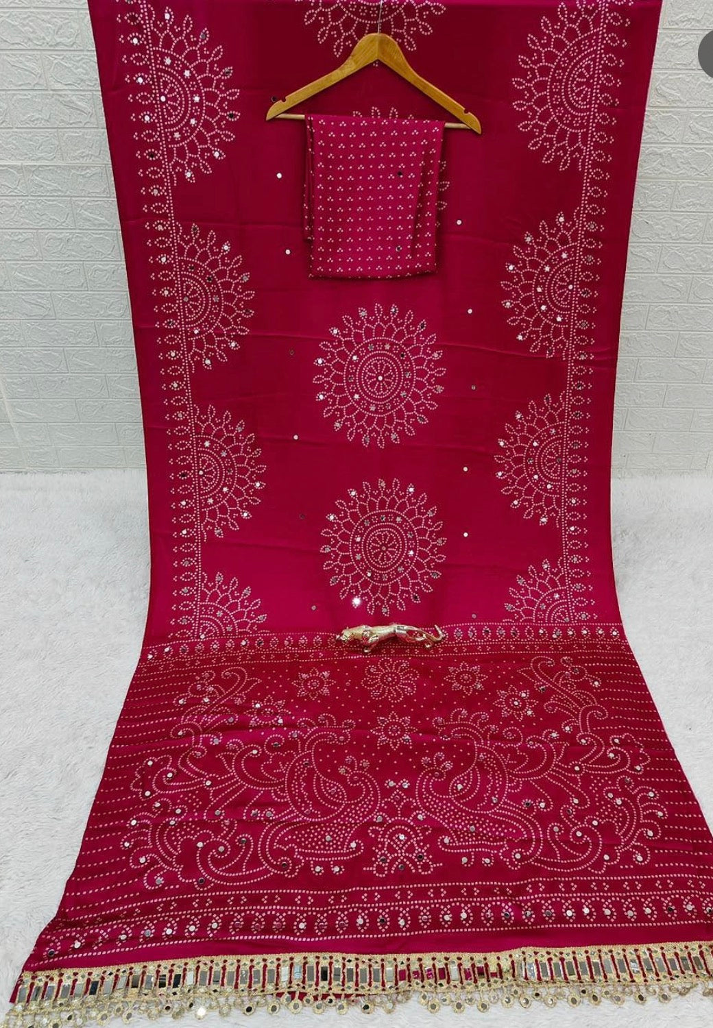 Buy MySilkLove Punch Pink Bandhani Gaji Satin Mirror Work Silk Crepe Saree Online