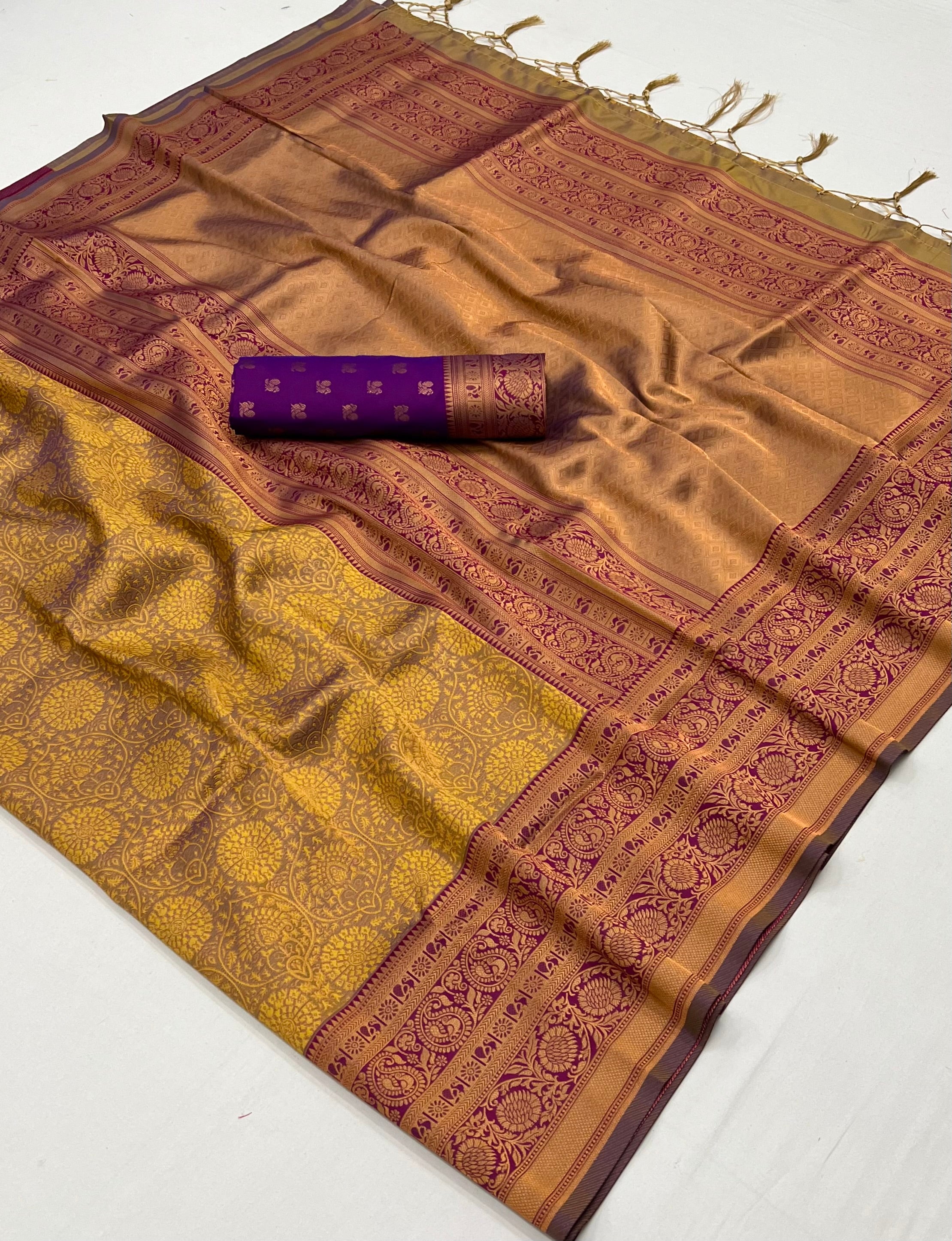 Buy MySilkLove Giants Club Yellow Chaap Handloom kanjivaram silk Saree Online