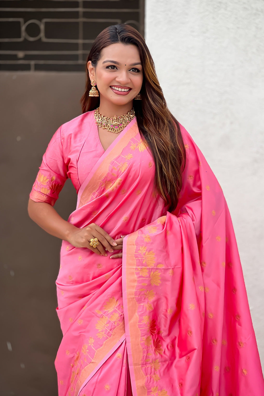 Buy MySilkLove French Pink Woven Lotus Banarasi Saree Online