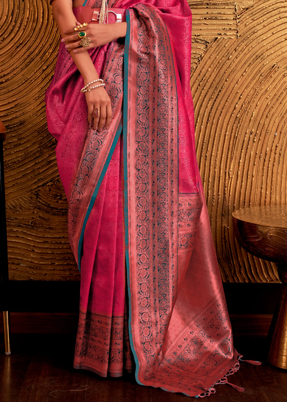 Buy MySilkLove Mystic Pearl Pink Chaap Handloom kanjivaram silk Saree Online