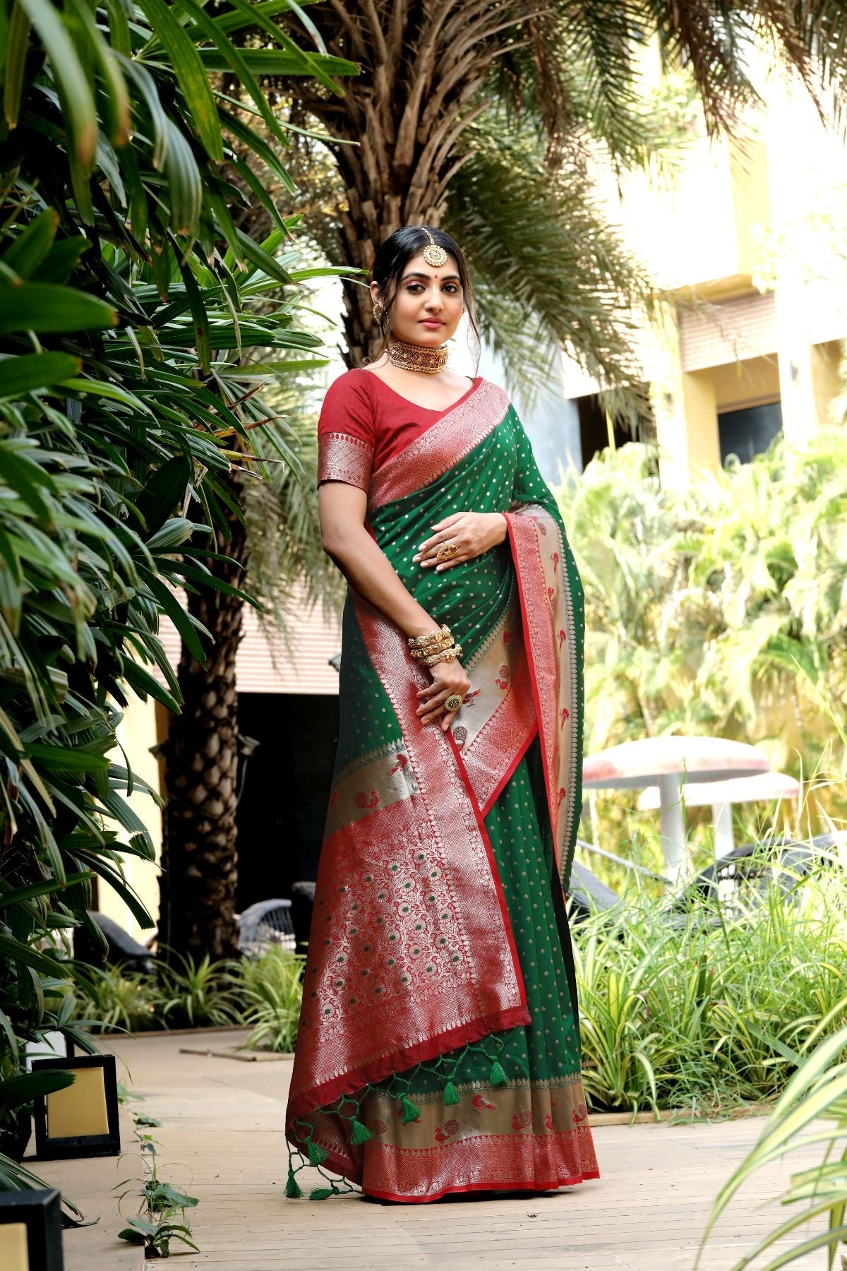 Buy MySilkLove Forest Green and Red Banarasi Paithani Silk Saree Online