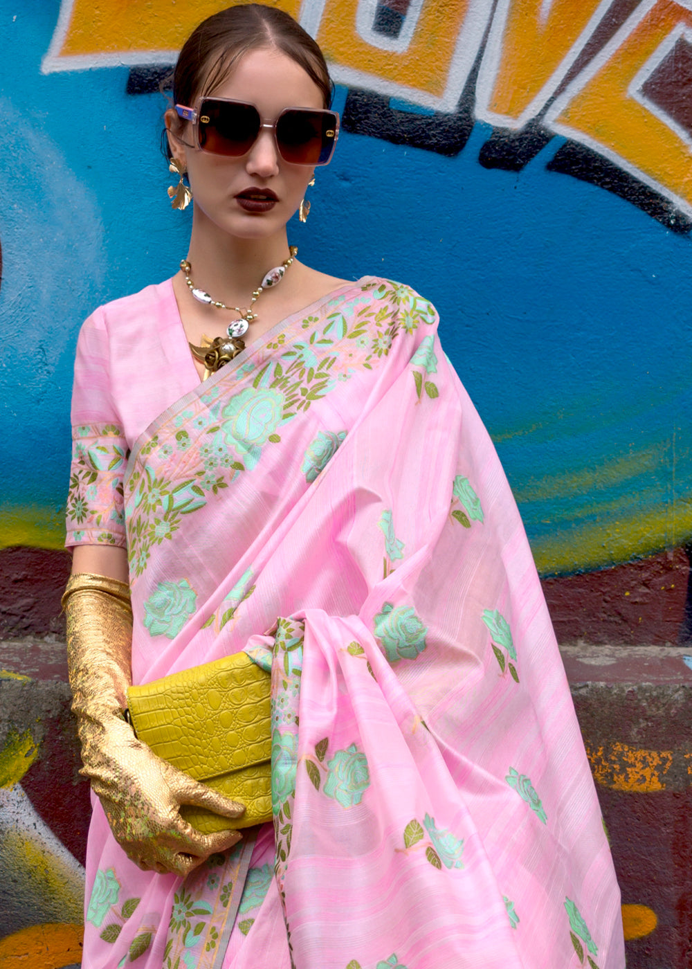 Buy MySilkLove Princess Perfume Pink Floral Handloom Banarasi Saree Online