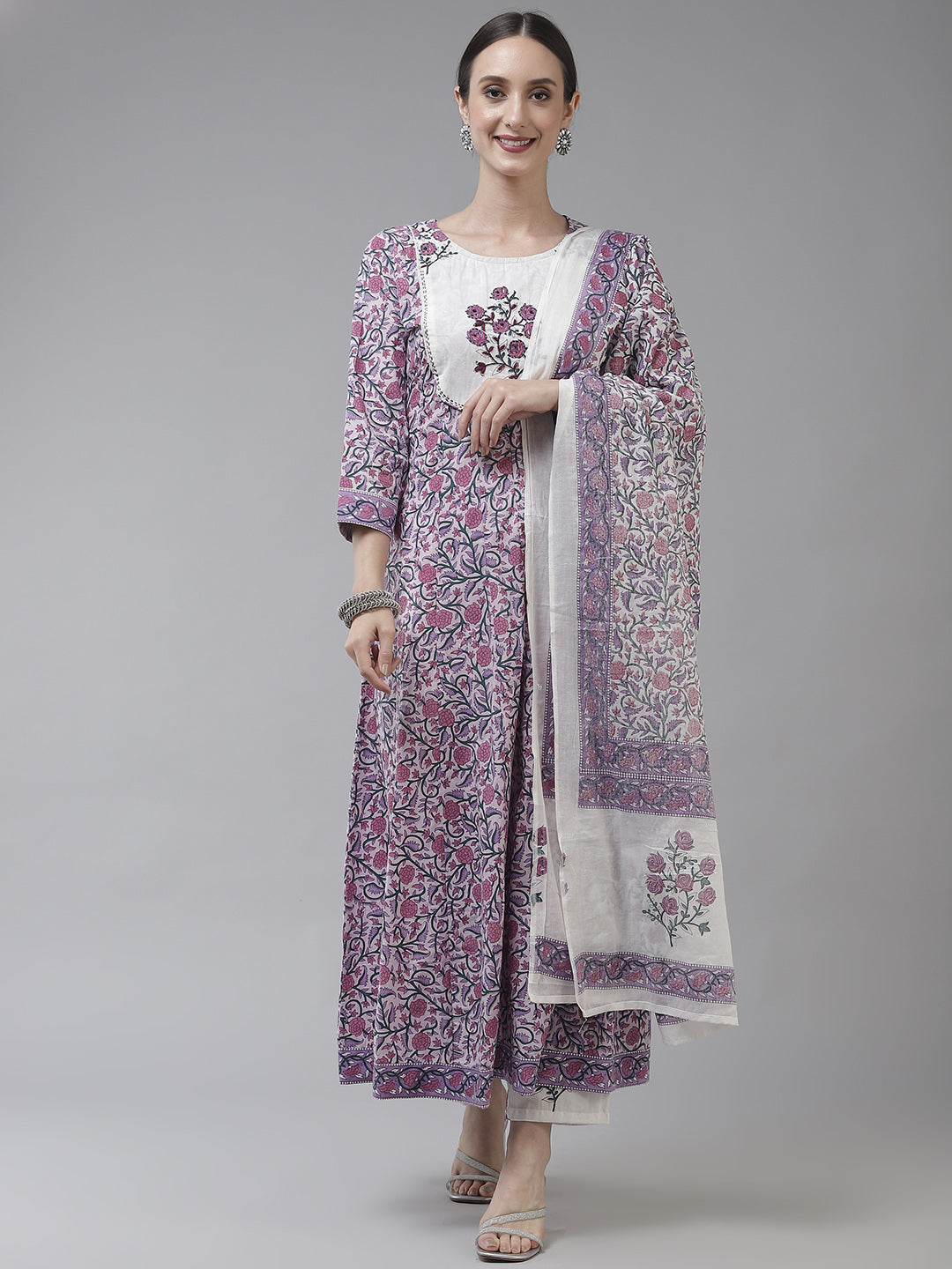 MySilkLove Mobster Lavender Ethnic Motifs Cotton Dupatta Set