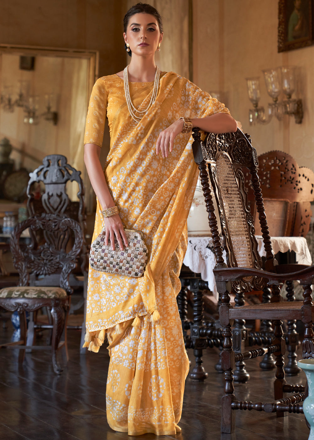 Buy MySilkLove Rob Roy Yellow Light Weight Linen Saree Online