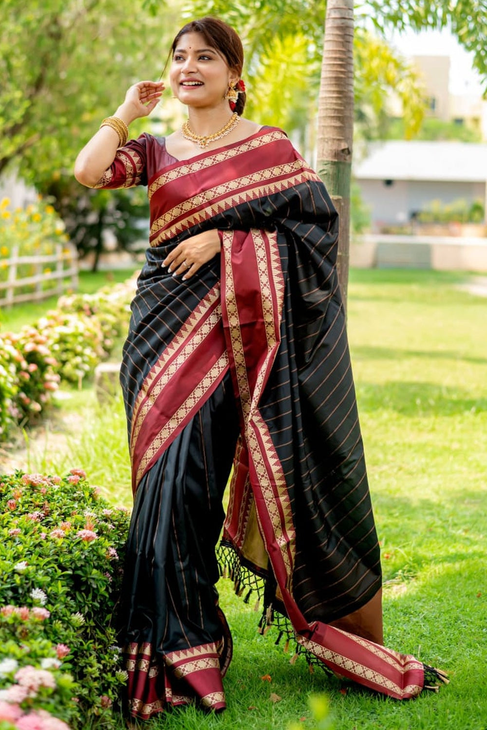 Buy MySilkLove Heavy Metal Black and Maroon Woven Tussar Silk Saree Online