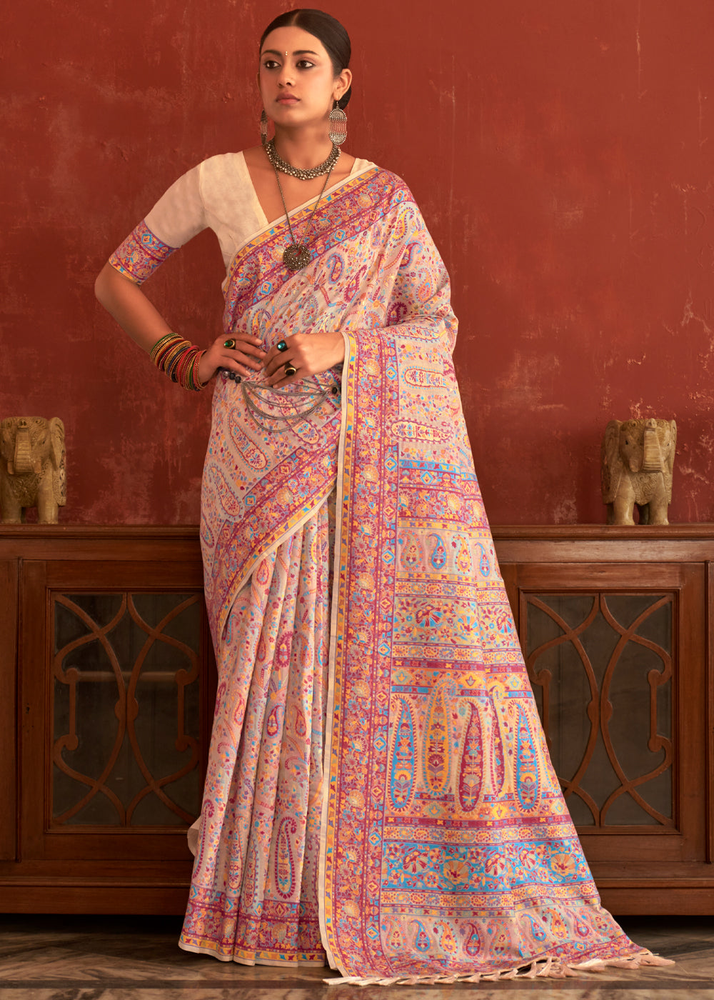 Buy MySilkLove Melon Peach Woven Kashmiri Jamewar Silk Saree Online