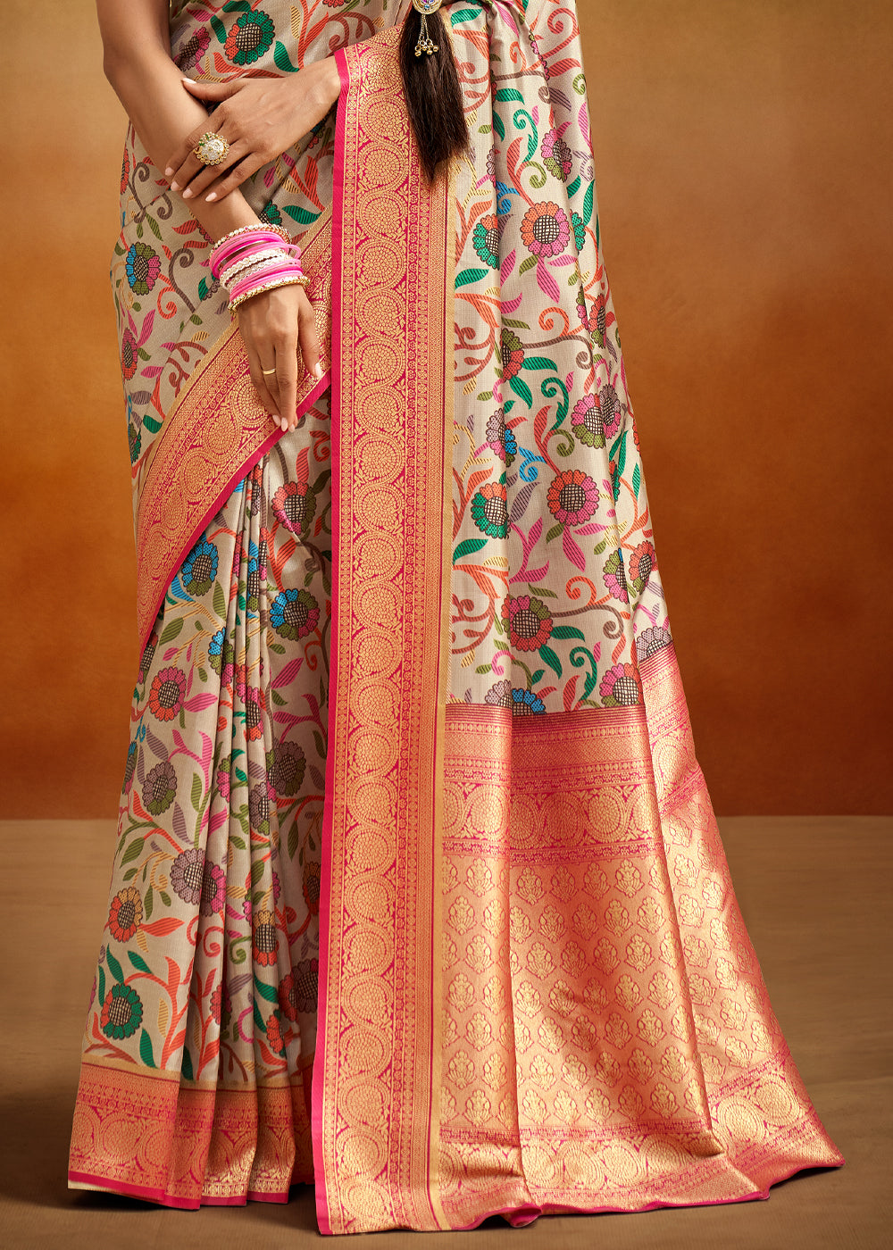 Buy MySilkLove Yuma Cream and Pink Woven Banarasi Kalamkari Silk Saree Online