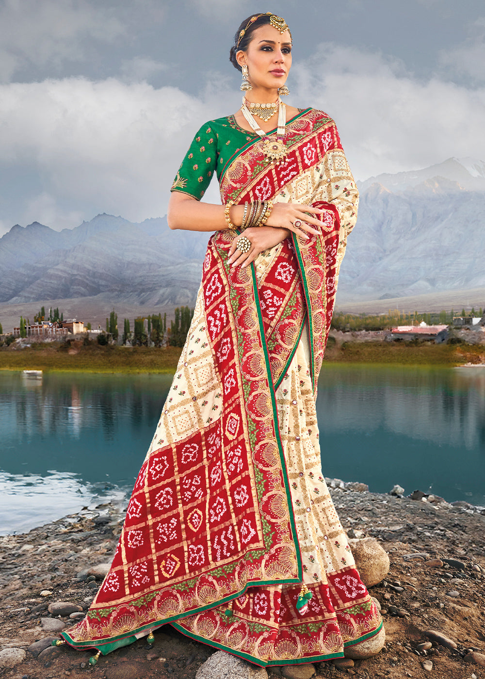 MySilkLove Wheat Cream and Red Designer Bandej Banarasi Silk Saree