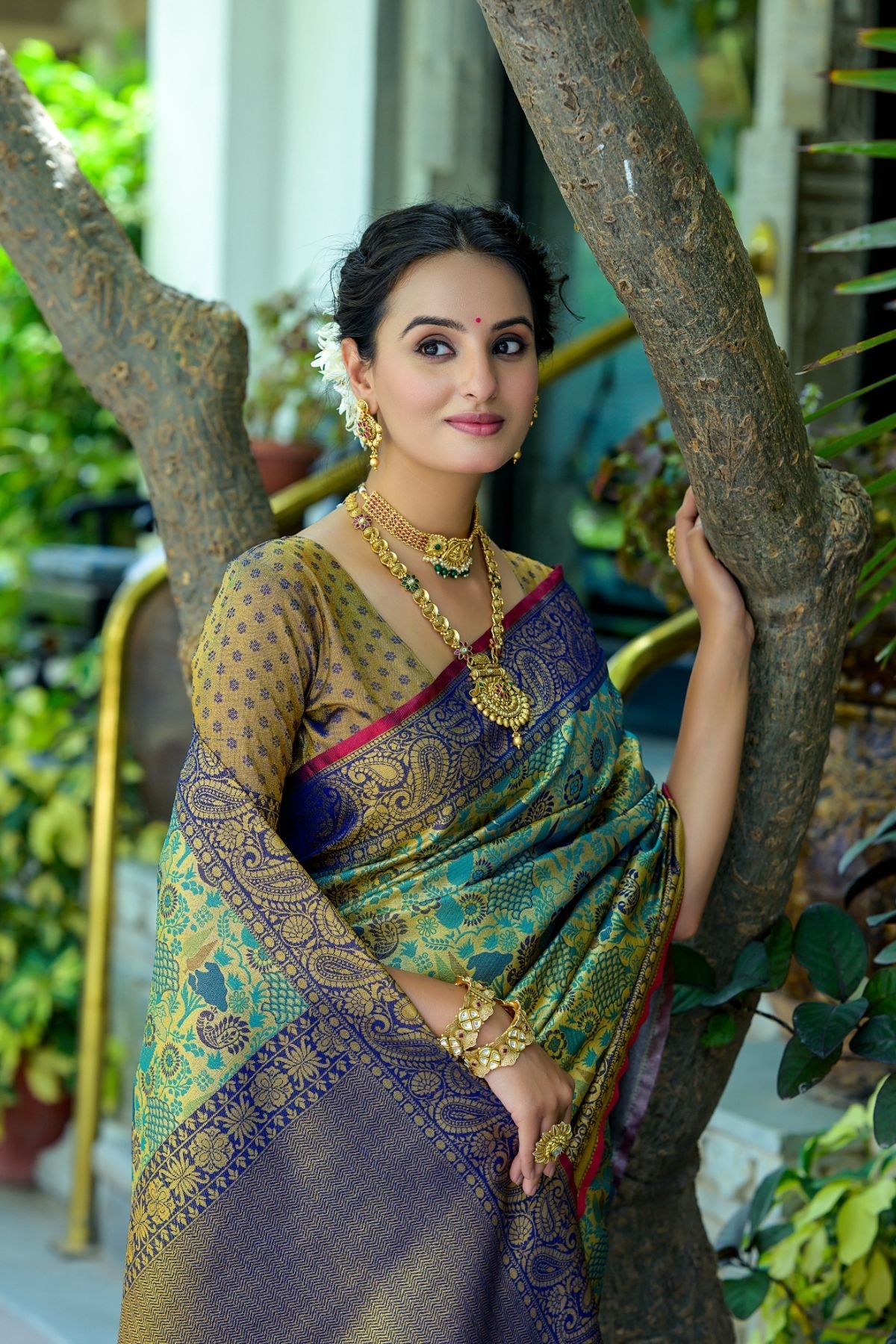 Buy MySilkLove Shine Blue and Green Woven Kanjivaram Saree Online