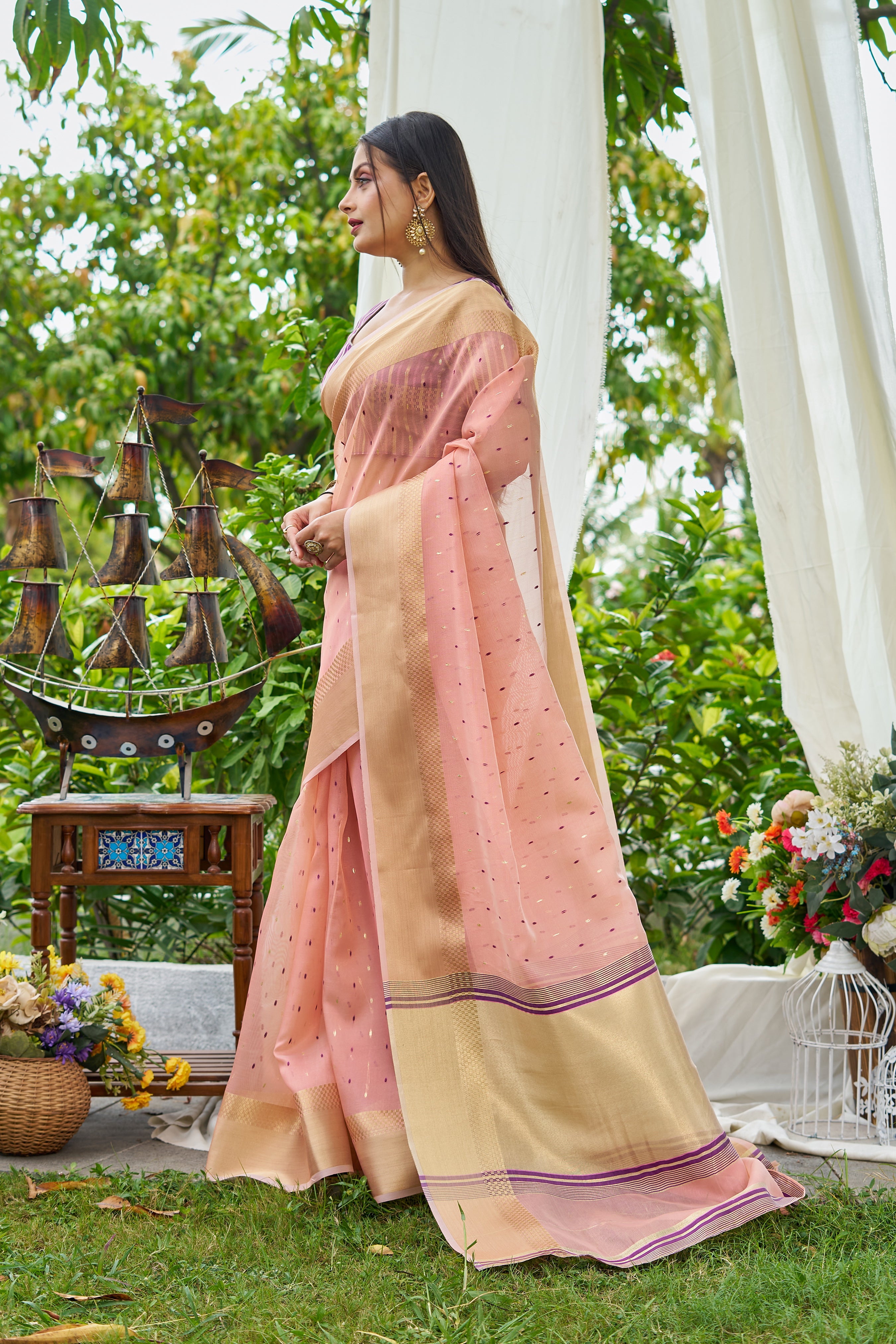 Buy MySilkLove Bush Pink Woven Shimmer Silk Saree Online