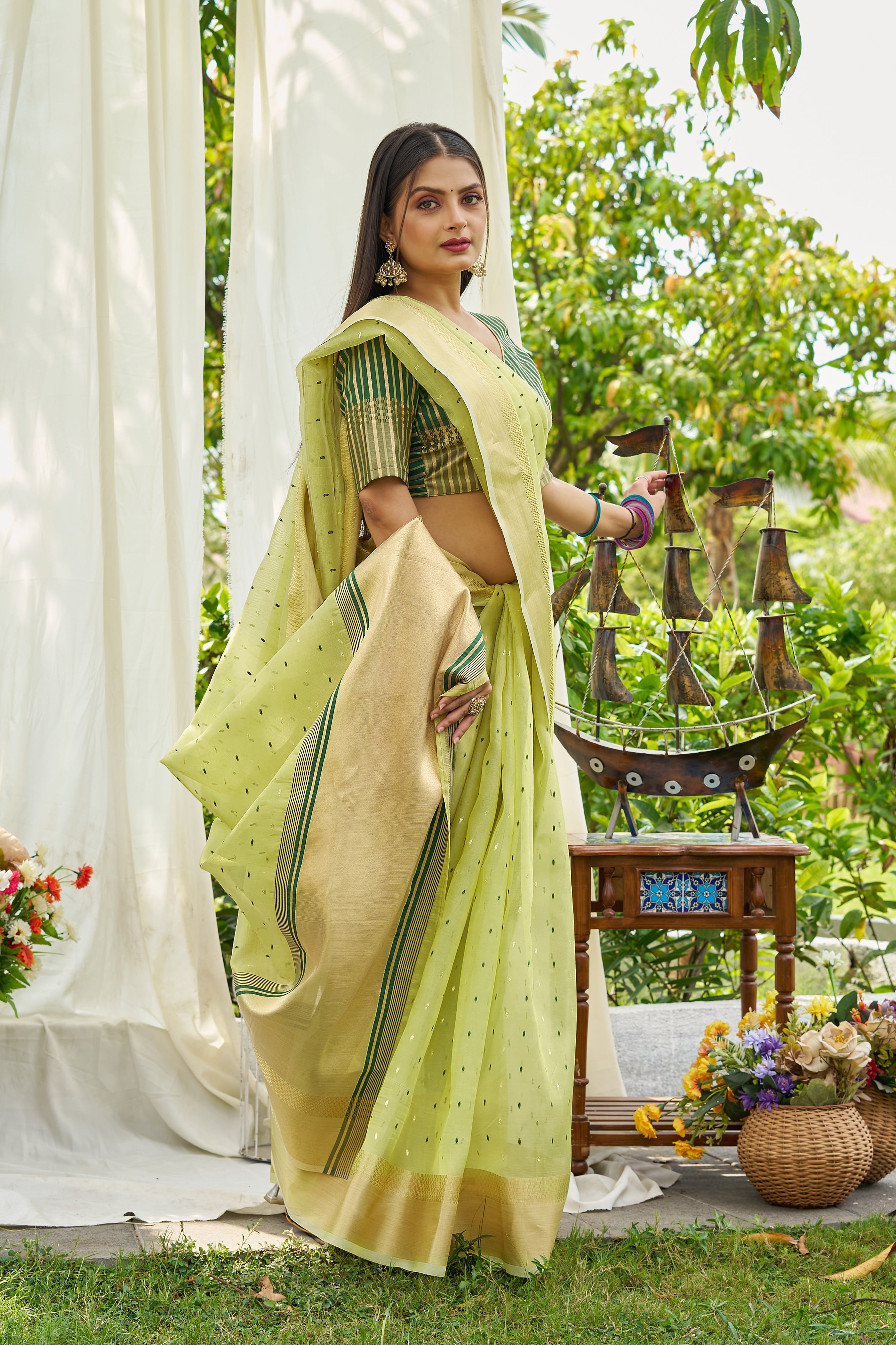 Buy MySilkLove Montor Green Woven Shimmer Silk Saree Online