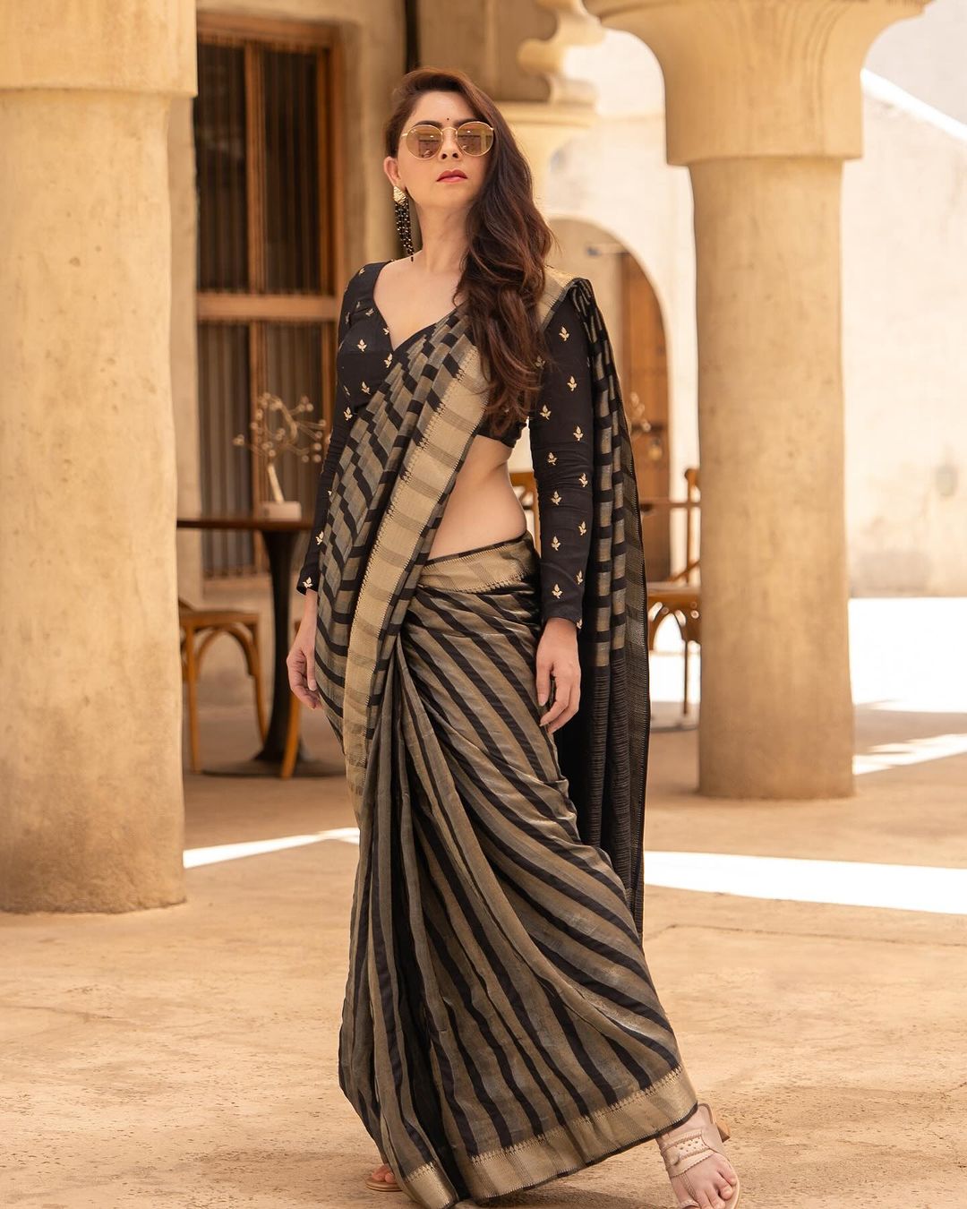 Buy MySilkLove Sonali Kulkarni in Raven Black Banarasi Handloom Silk Saree Online