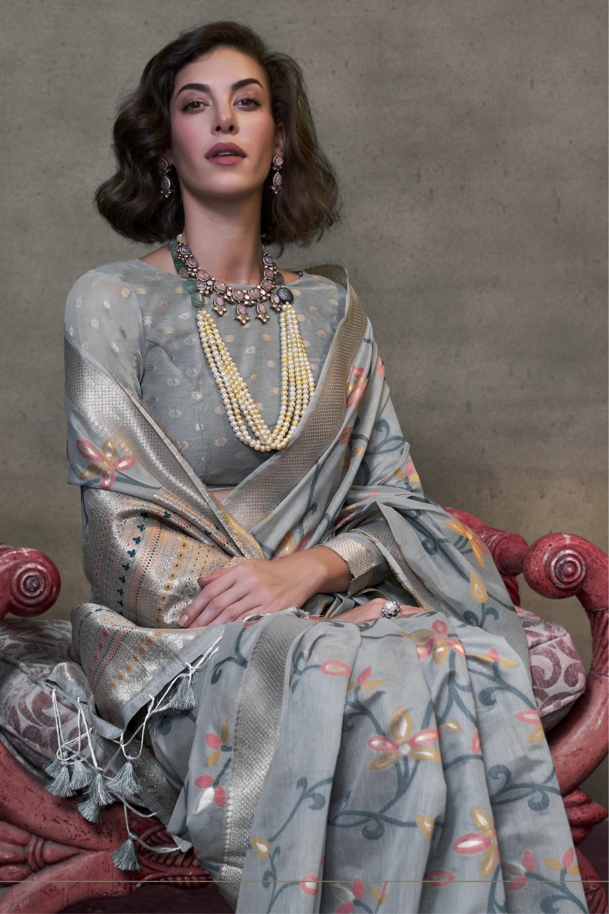 Buy MySilkLove Sirocco Grey Handloom Jamdani Saree Online