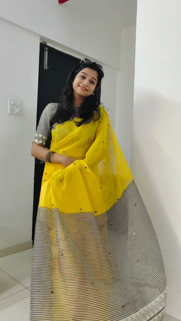 Buy MySilkLove Rustic Yellow Linen Cotton Digital Printed Saree Online