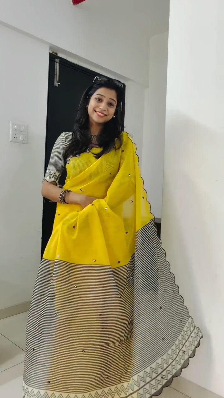 Buy MySilkLove Rustic Yellow Linen Cotton Digital Printed Saree Online