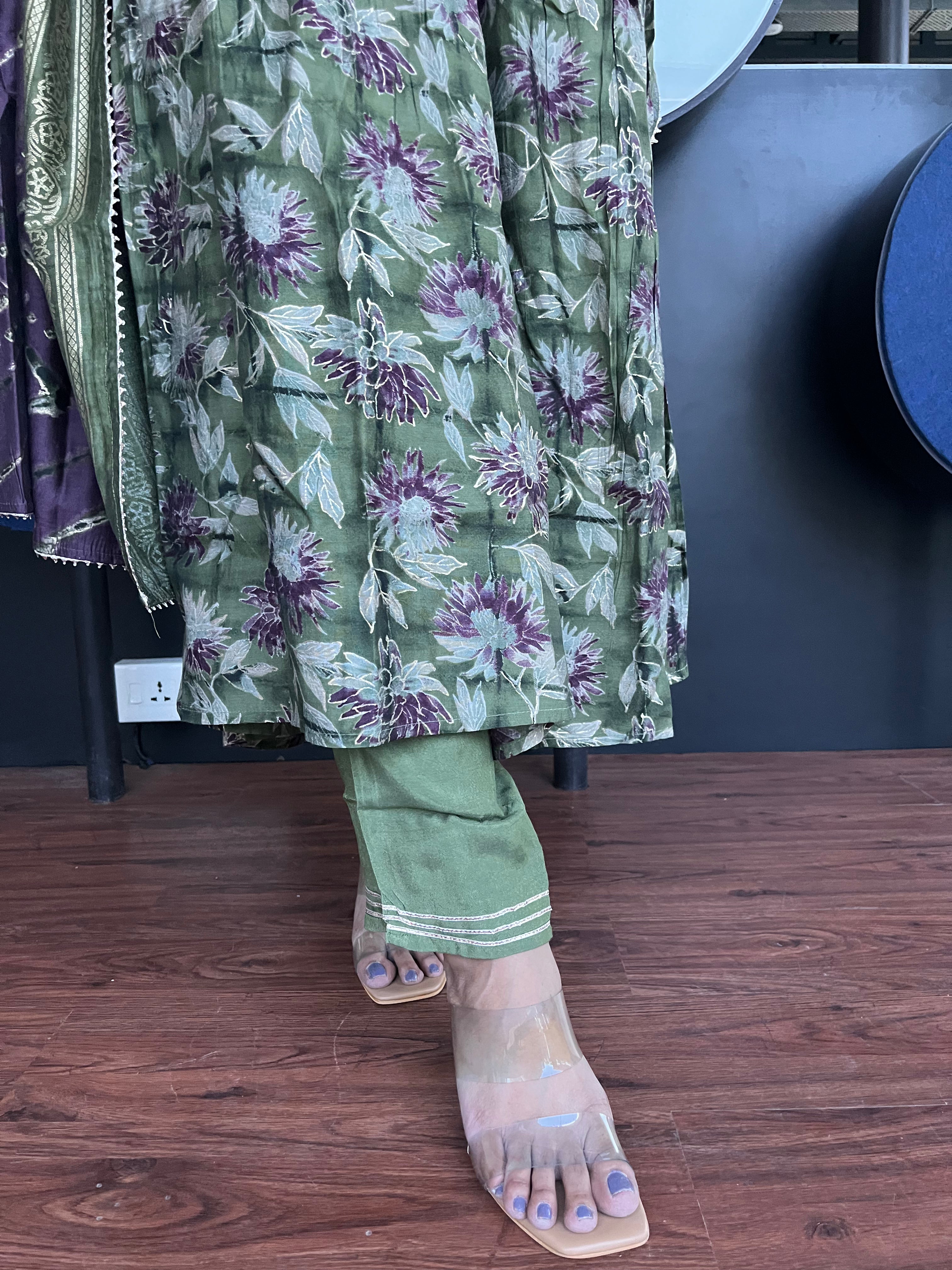 Buy MySilkLove Kelp Green Floral Alia Cut Pure Muslin Handwork Silk Suit Online